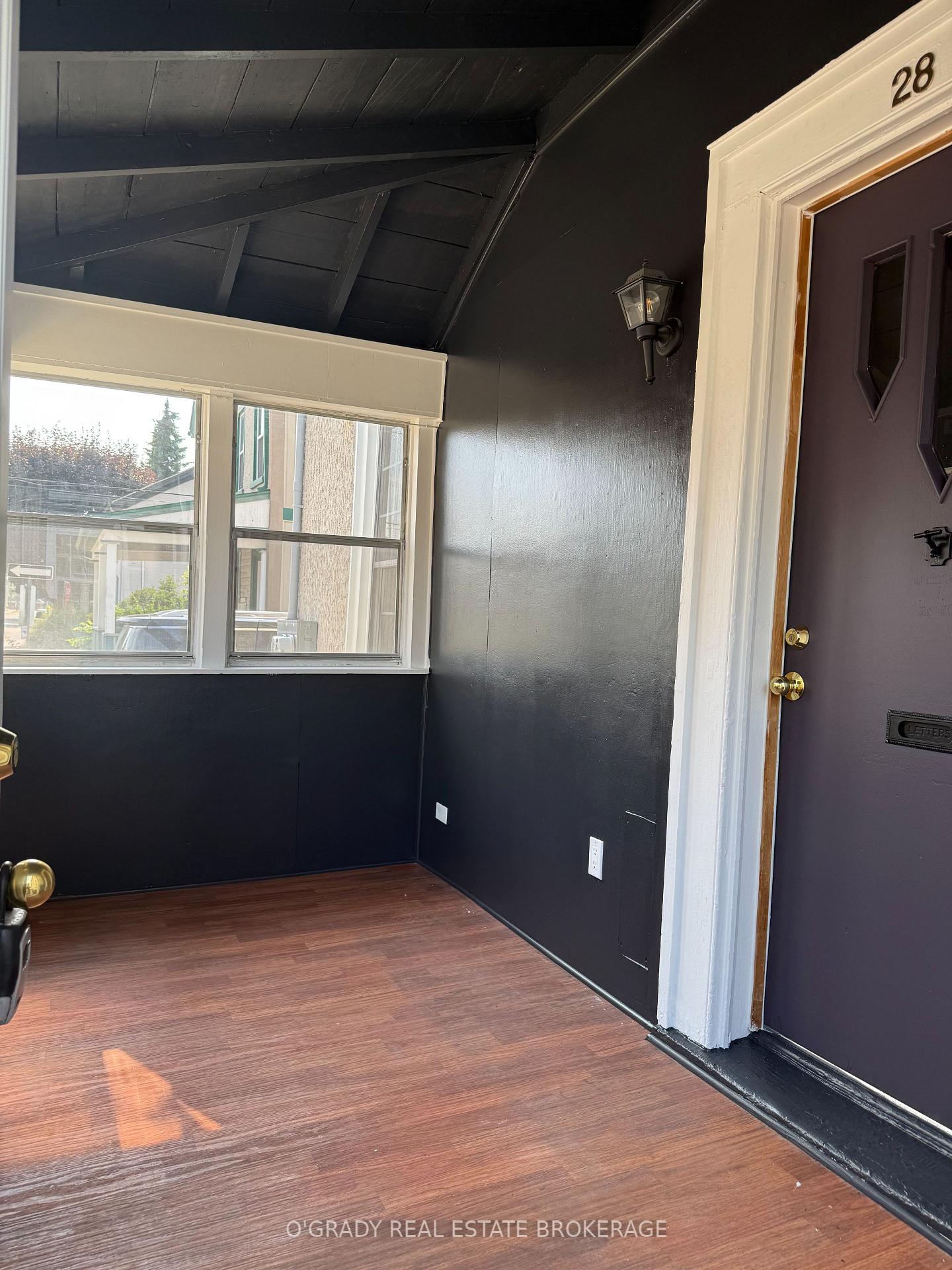 Photo 2 of 28 James Street E, Brockville, Brockville — HOMEH
