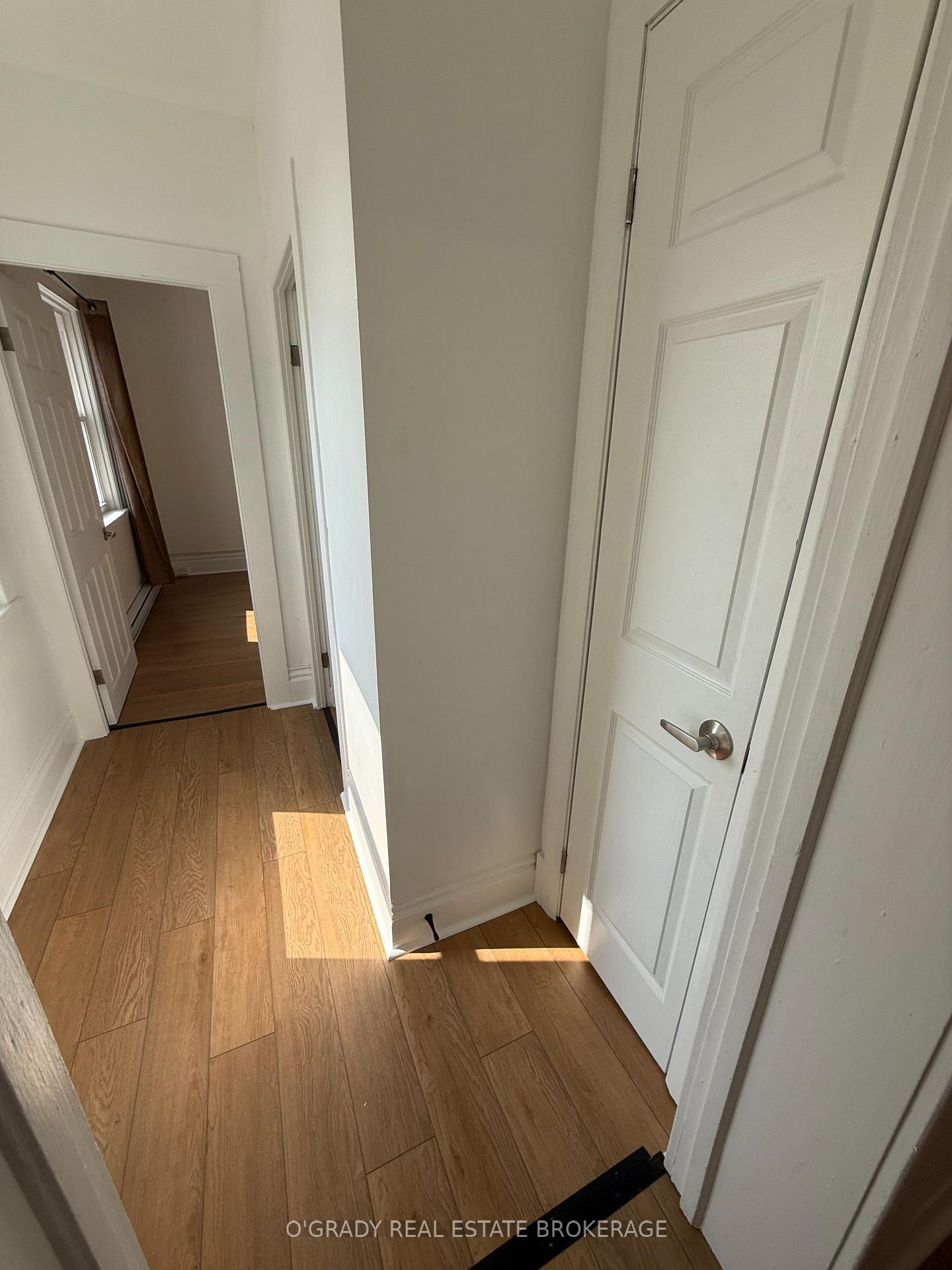 Photo 10 of 28 James Street E, Brockville, Brockville — HOMEH