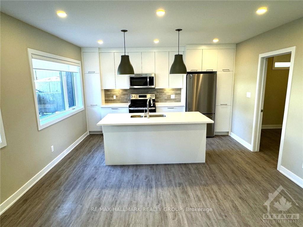 Photo 7 of Unit B, 320 Mona Avenue, Ottawa, Vanier — HOMEH
