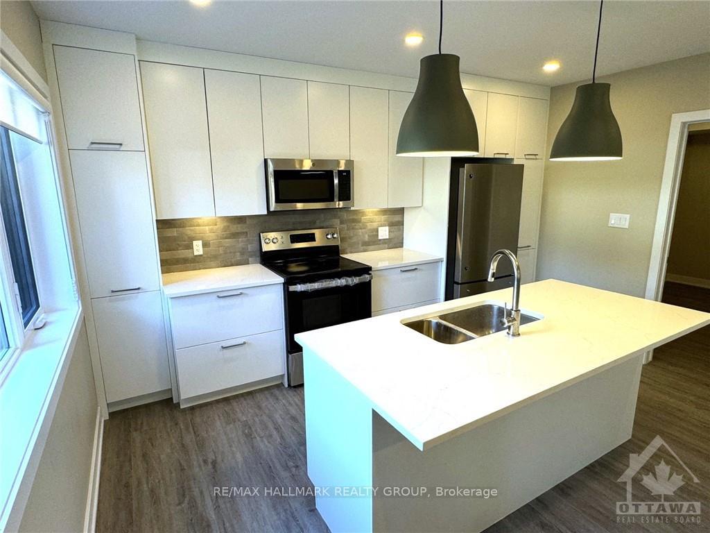 Photo 8 of Unit B, 320 Mona Avenue, Ottawa, Vanier — HOMEH