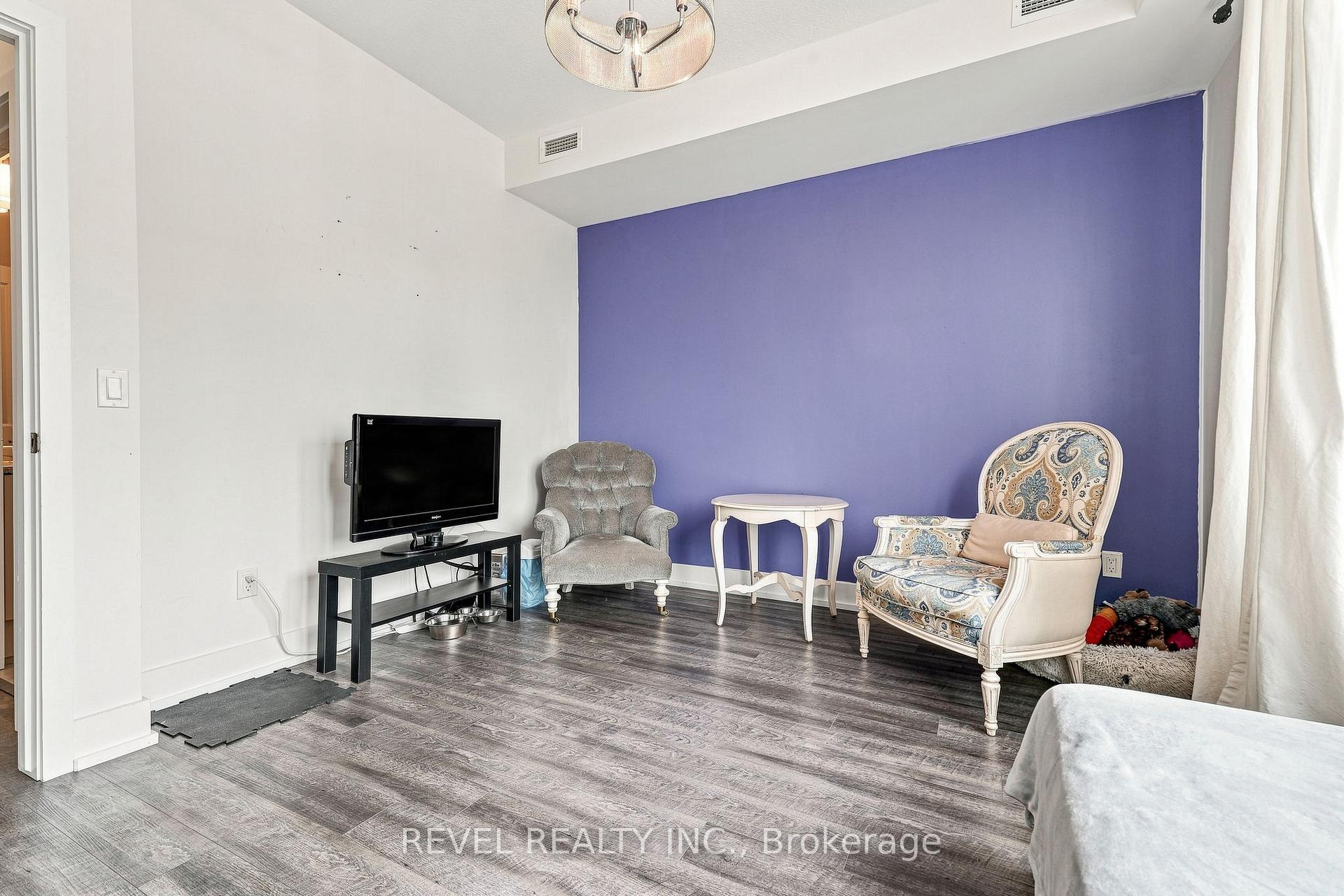 Photo 10 of Unit 23, 261 Skinner Road, Hamilton, Waterdown — HOMEH