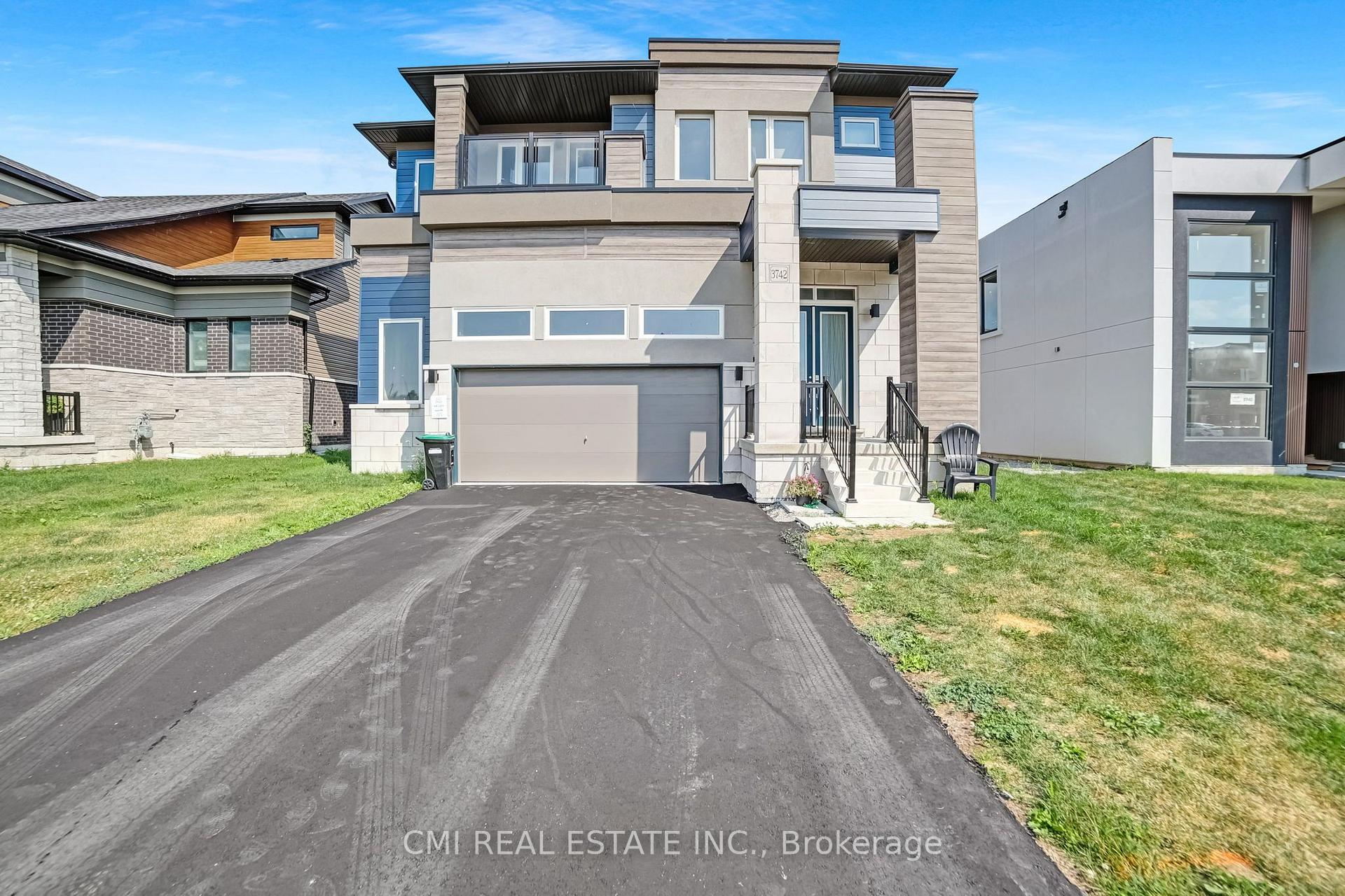 Photo of 3742 Sunbank Crescent