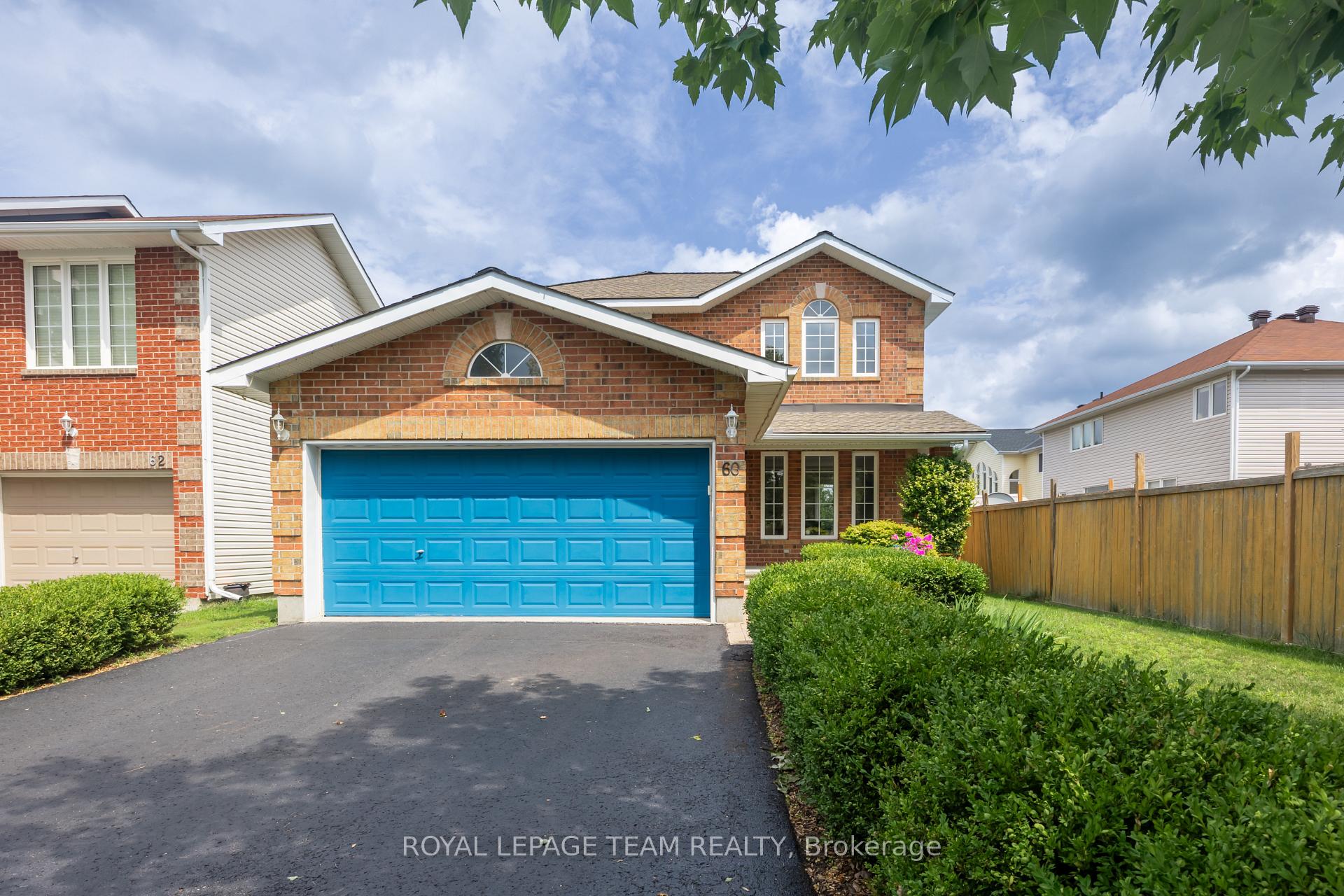 Photo 1 of 60 Woliston Crescent, Ottawa, Kanata - Morgan's Grant/South March — HOMEH