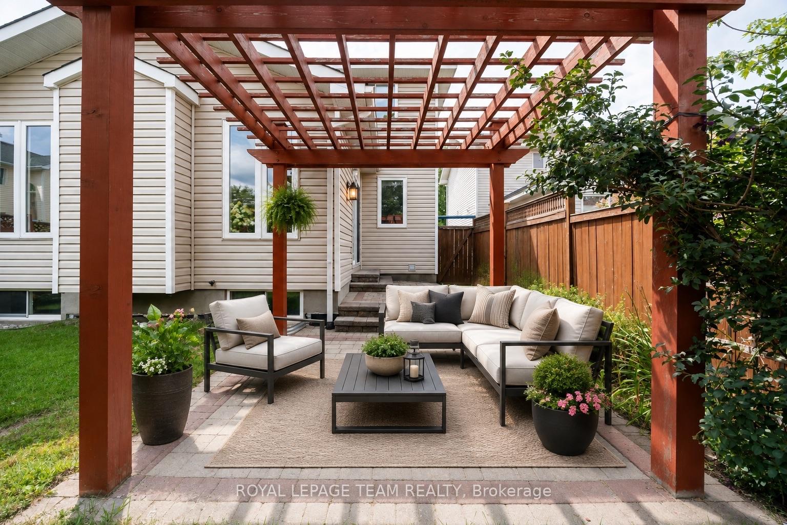 Photo 7 of 60 Woliston Crescent, Ottawa, Kanata - Morgan's Grant/South March — HOMEH