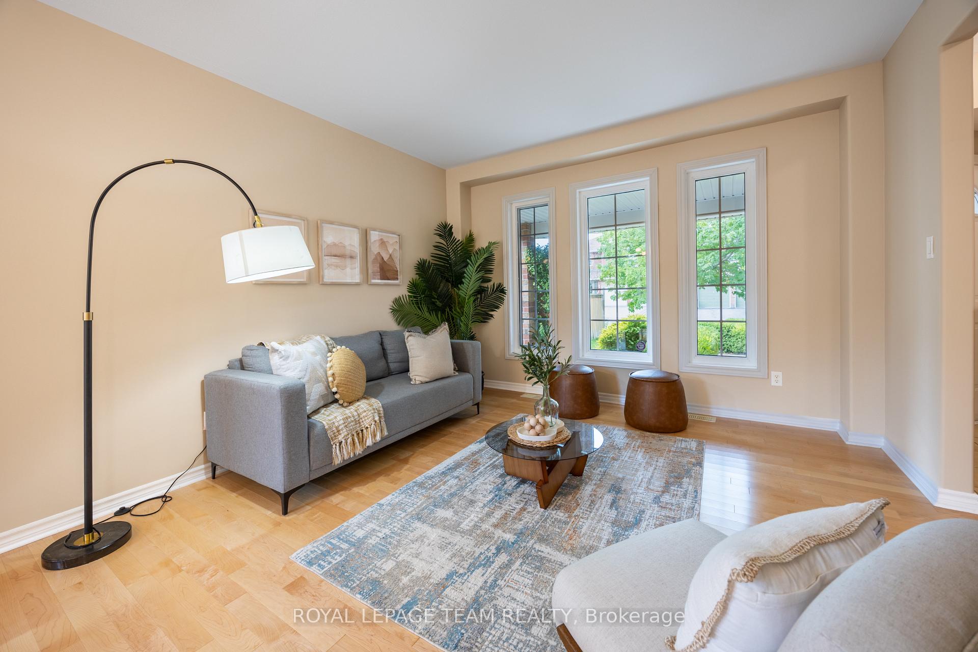 Photo 14 of 60 Woliston Crescent, Ottawa, Kanata - Morgan's Grant/South March — HOMEH