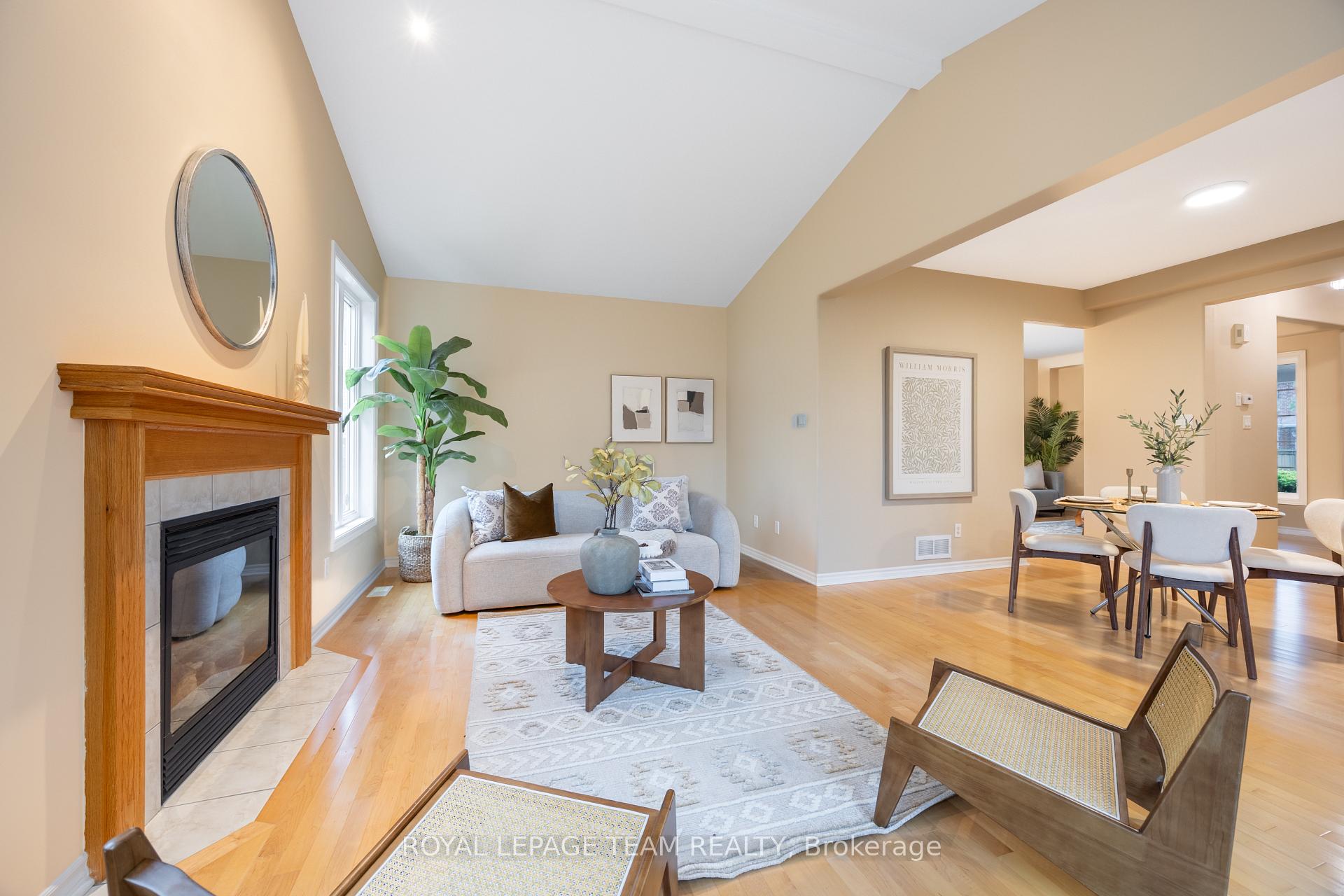 Photo 23 of 60 Woliston Crescent, Ottawa, Kanata - Morgan's Grant/South March — HOMEH