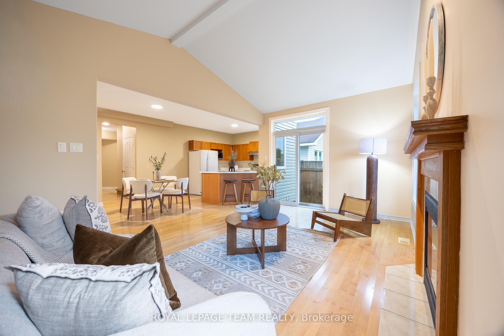 Photo 25 of 60 Woliston Crescent, Ottawa, Kanata - Morgan's Grant/South March — HOMEH