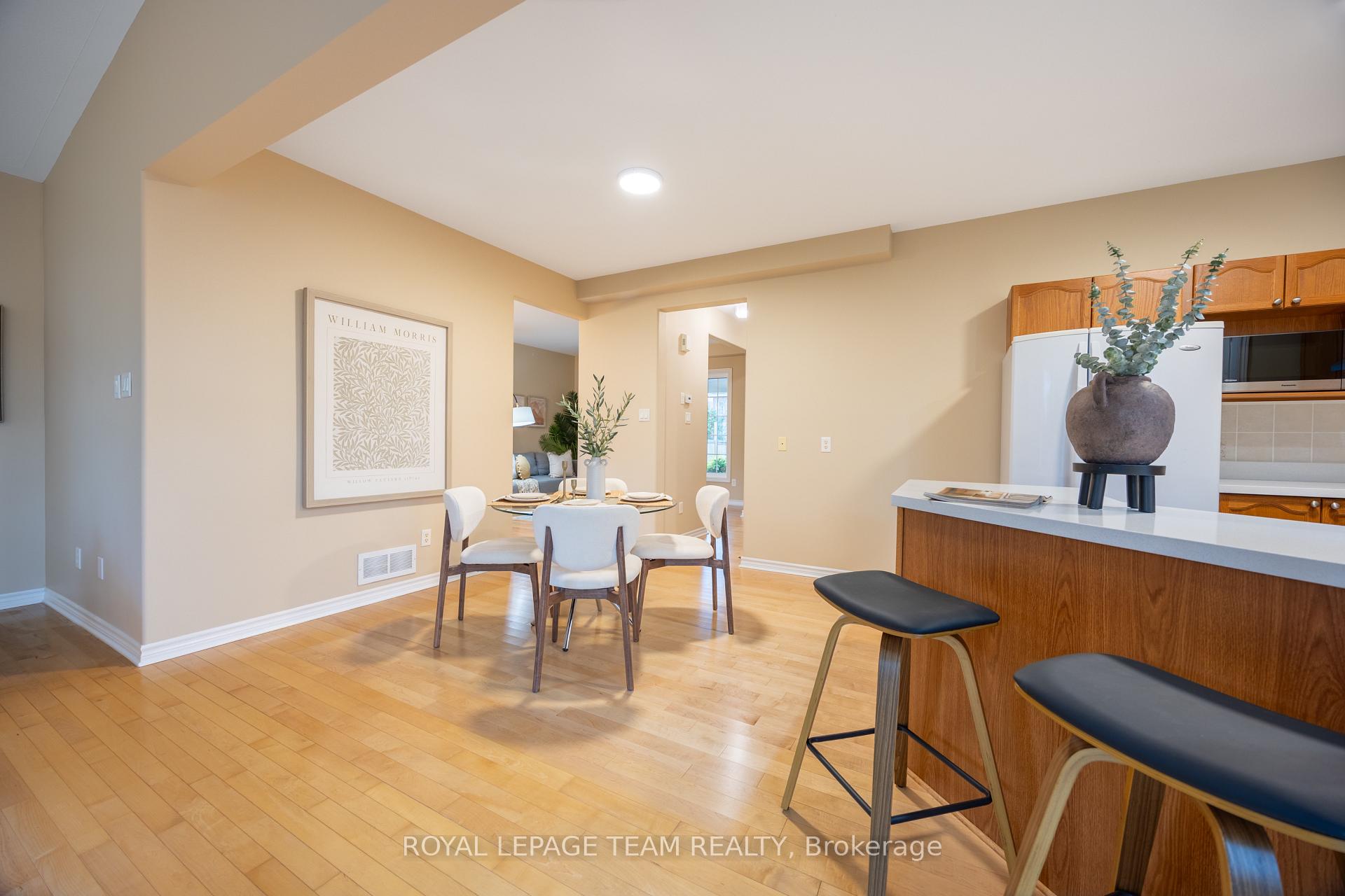 Photo 27 of 60 Woliston Crescent, Ottawa, Kanata - Morgan's Grant/South March — HOMEH