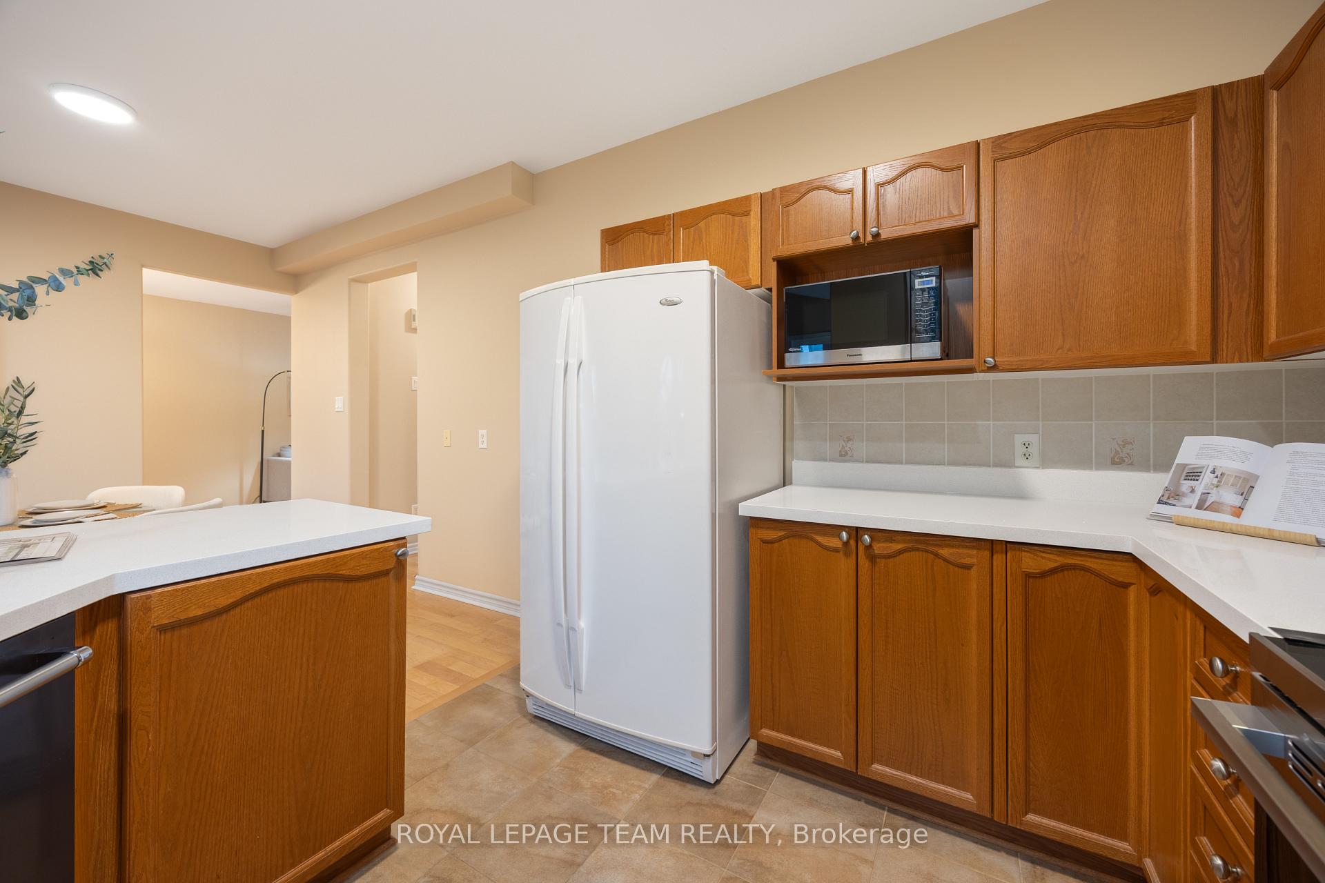 Photo 30 of 60 Woliston Crescent, Ottawa, Kanata - Morgan's Grant/South March — HOMEH