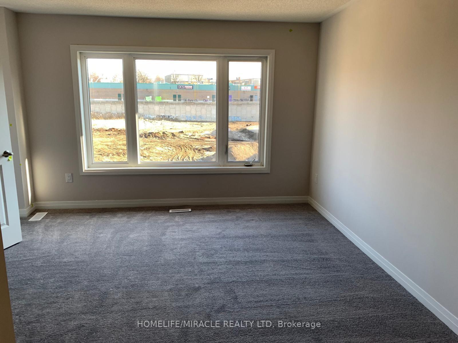Photo 25 of Unit 109, 585 Colborne Street E, Brantford, East Ward — HOMEH