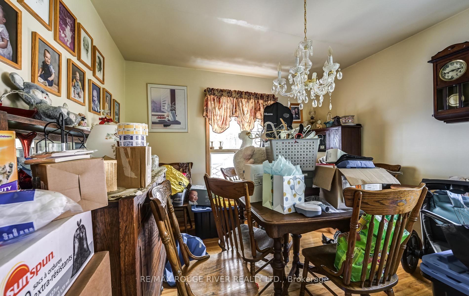 Photo 7 of 1106 Green Street, Whitby, Downtown Whitby — HOMEH