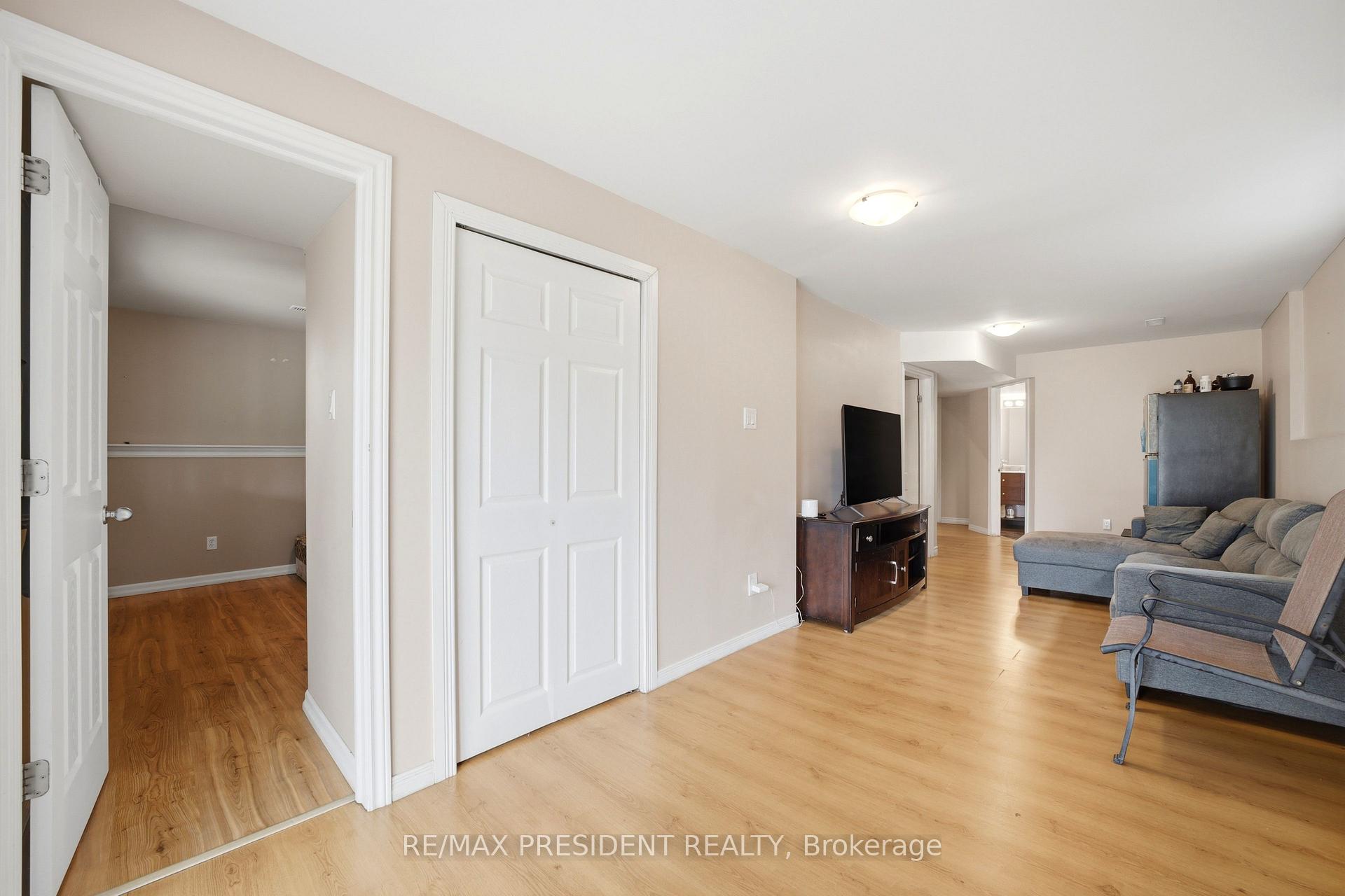 Photo 29 of 60 Steepleridge Street, Kitchener, Doon South — HOMEH