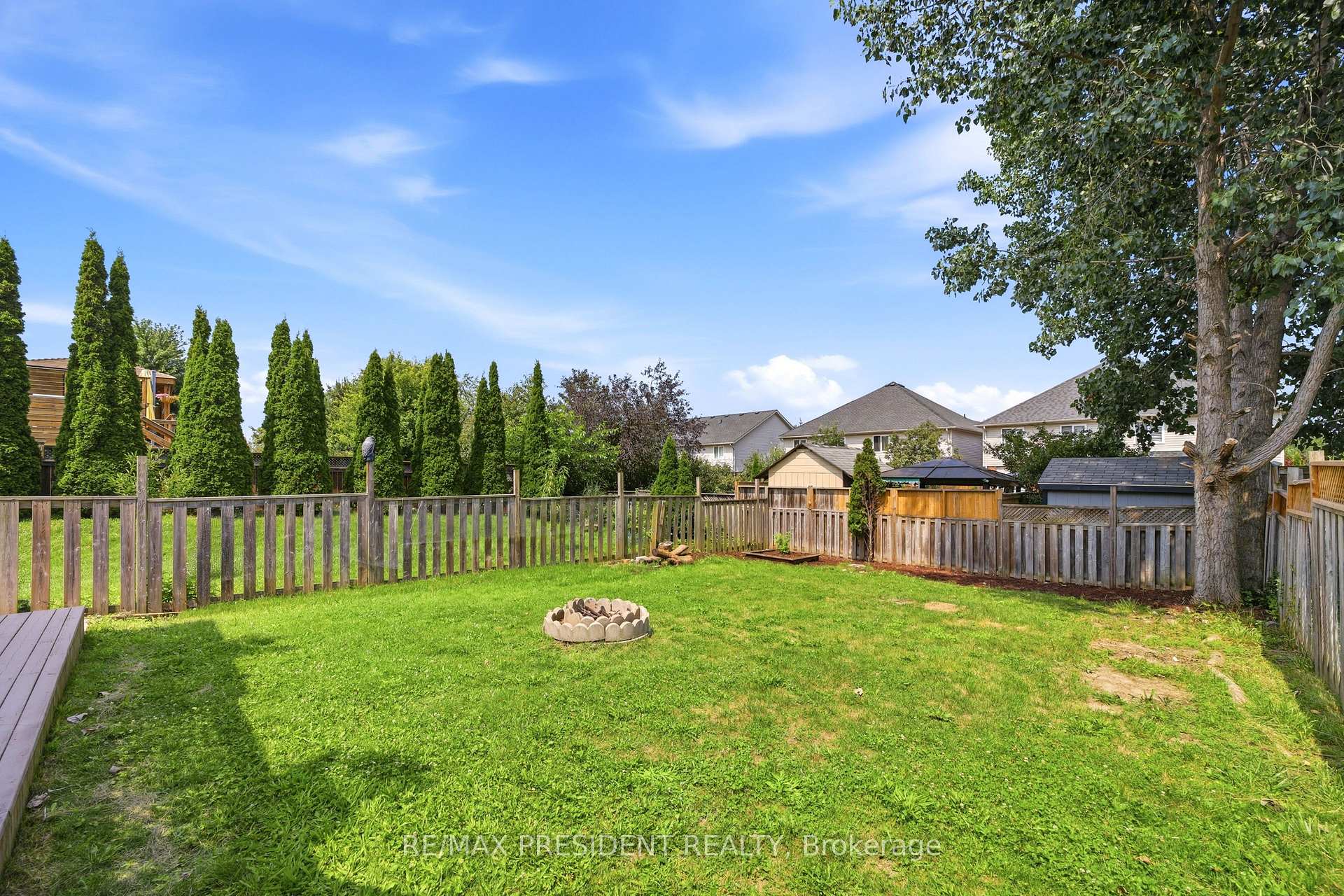 Photo 42 of 60 Steepleridge Street, Kitchener, Doon South — HOMEH