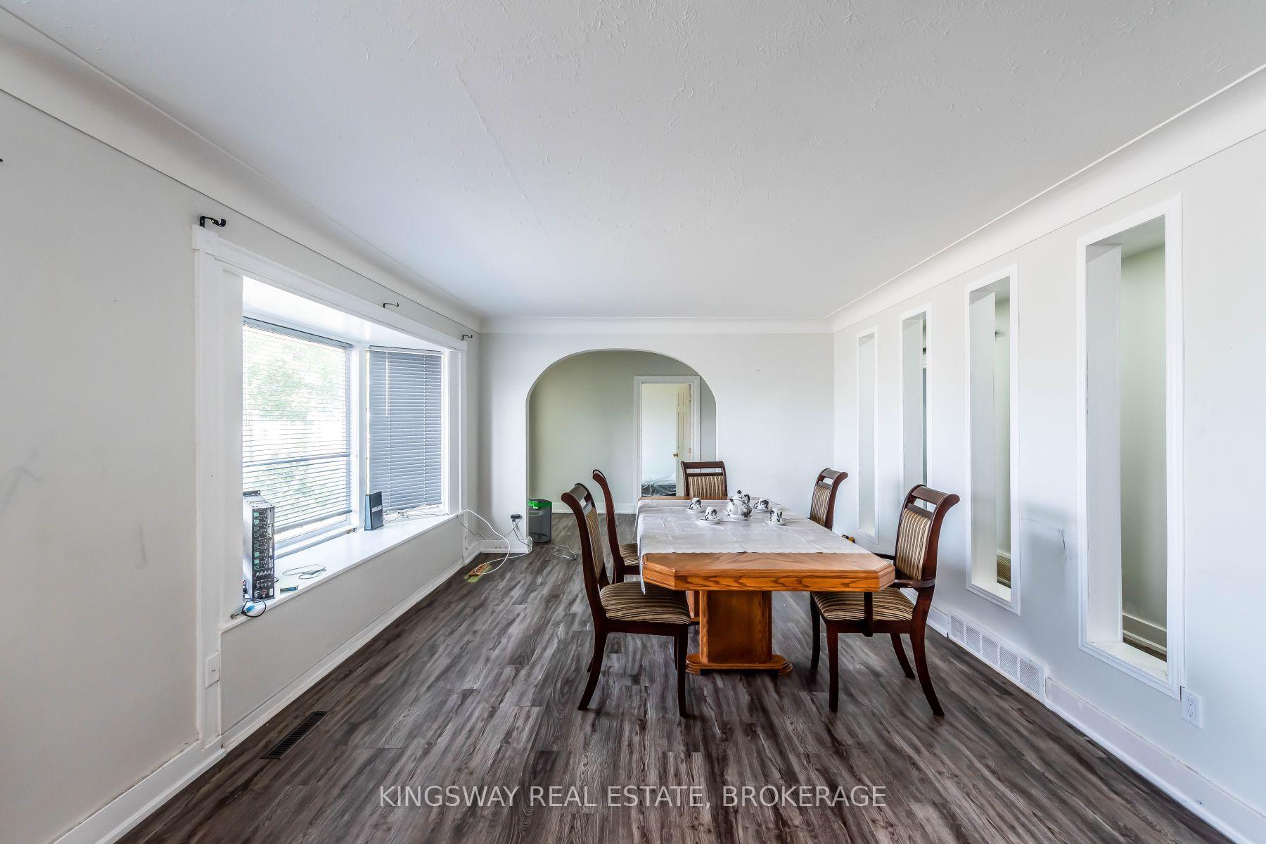 Photo 9 of 556 Barton Street E, Hamilton, Gibson — HOMEH