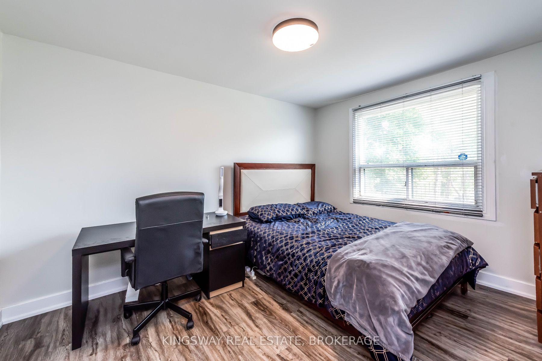 Photo 16 of 556 Barton Street E, Hamilton, Gibson — HOMEH