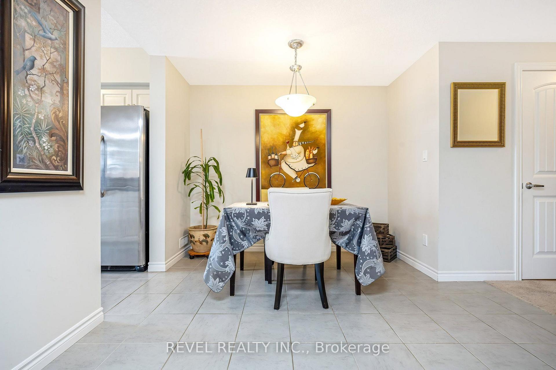Photo 10 of 19B Guthrie Lane, Guelph/Eramosa, Rockwood — HOMEH