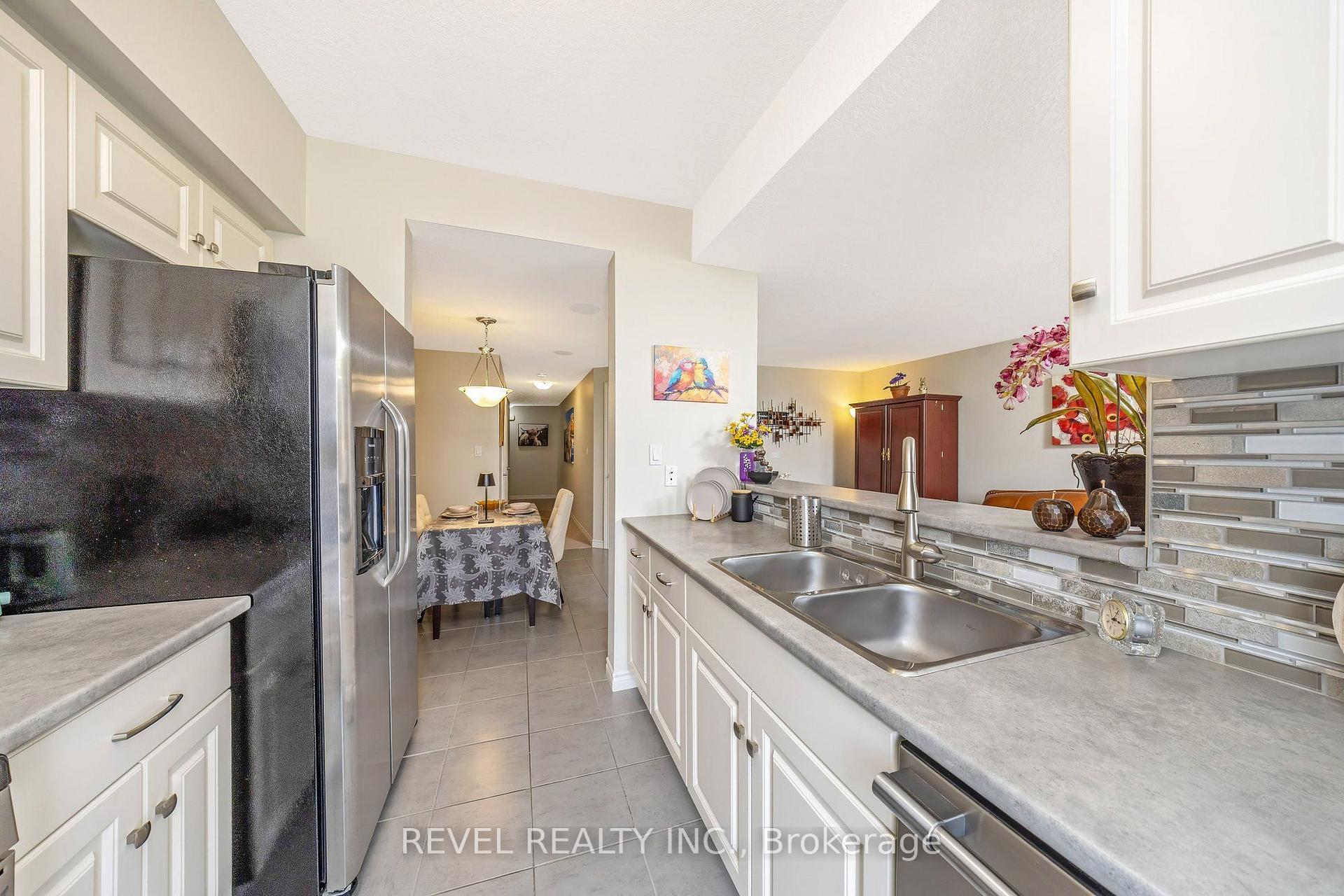 Photo 16 of 19B Guthrie Lane, Guelph/Eramosa, Rockwood — HOMEH