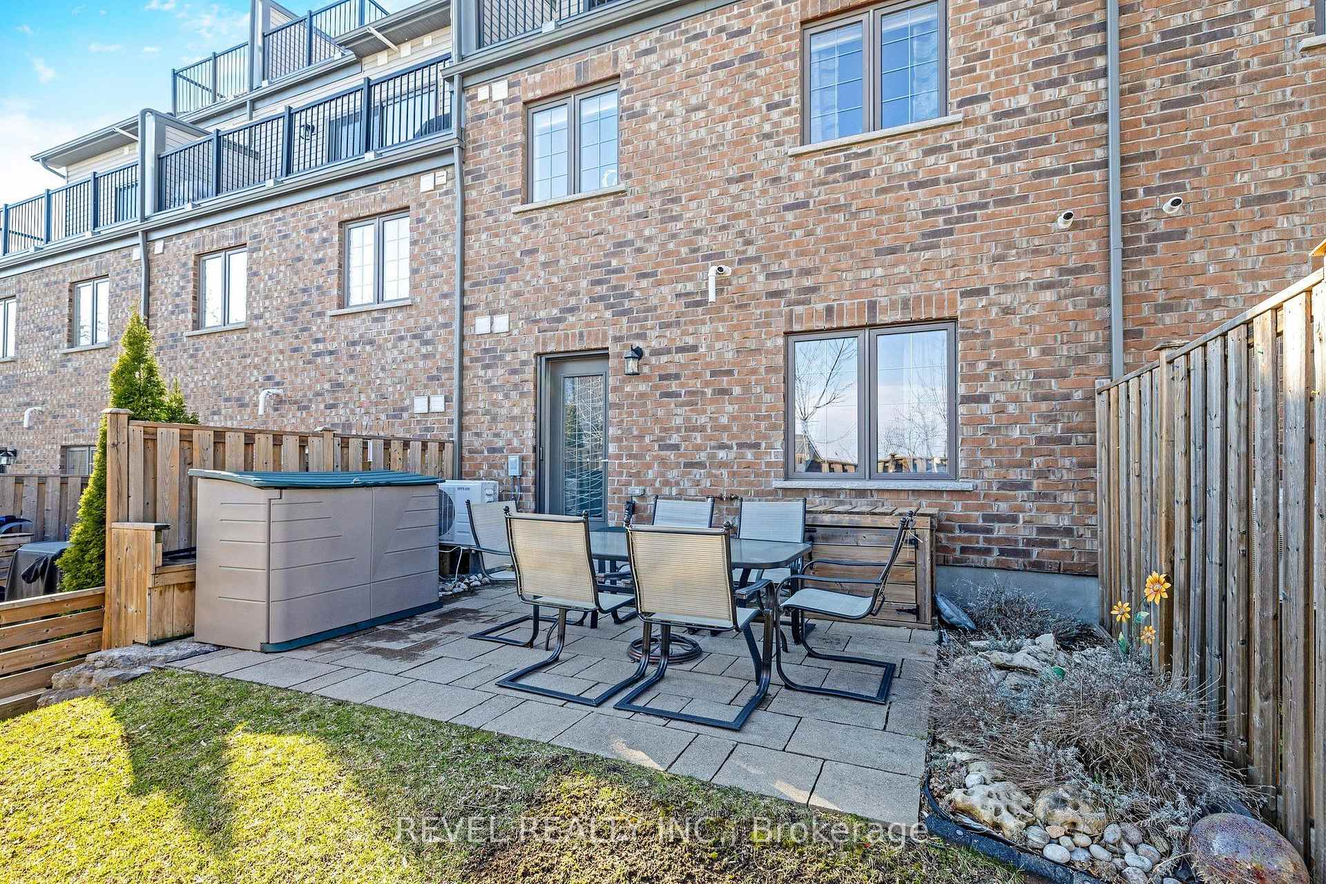 Photo 28 of 19B Guthrie Lane, Guelph/Eramosa, Rockwood — HOMEH