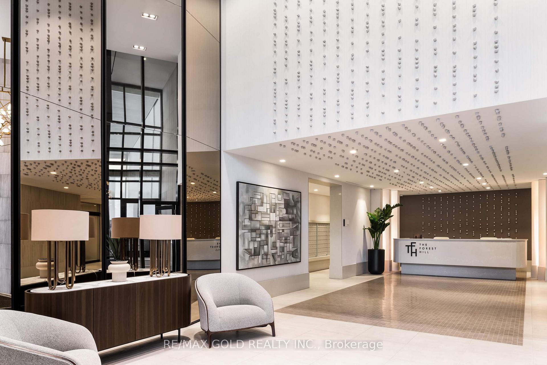 Photo 2 of Unit 216, 2020 Bathurst Street, Toronto, Humewood-Cedarvale — HOMEH