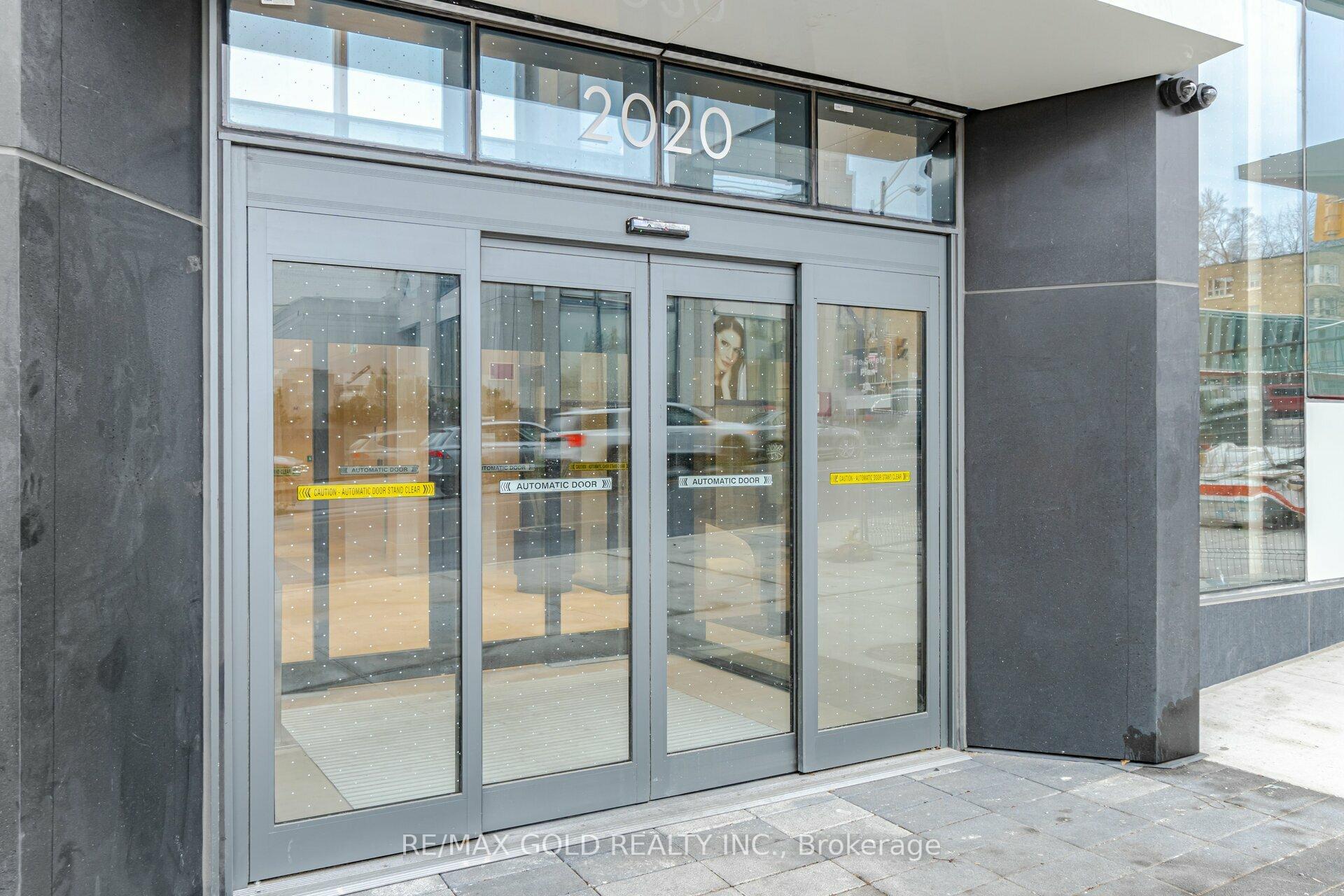 Photo 5 of Unit 216, 2020 Bathurst Street, Toronto, Humewood-Cedarvale — HOMEH