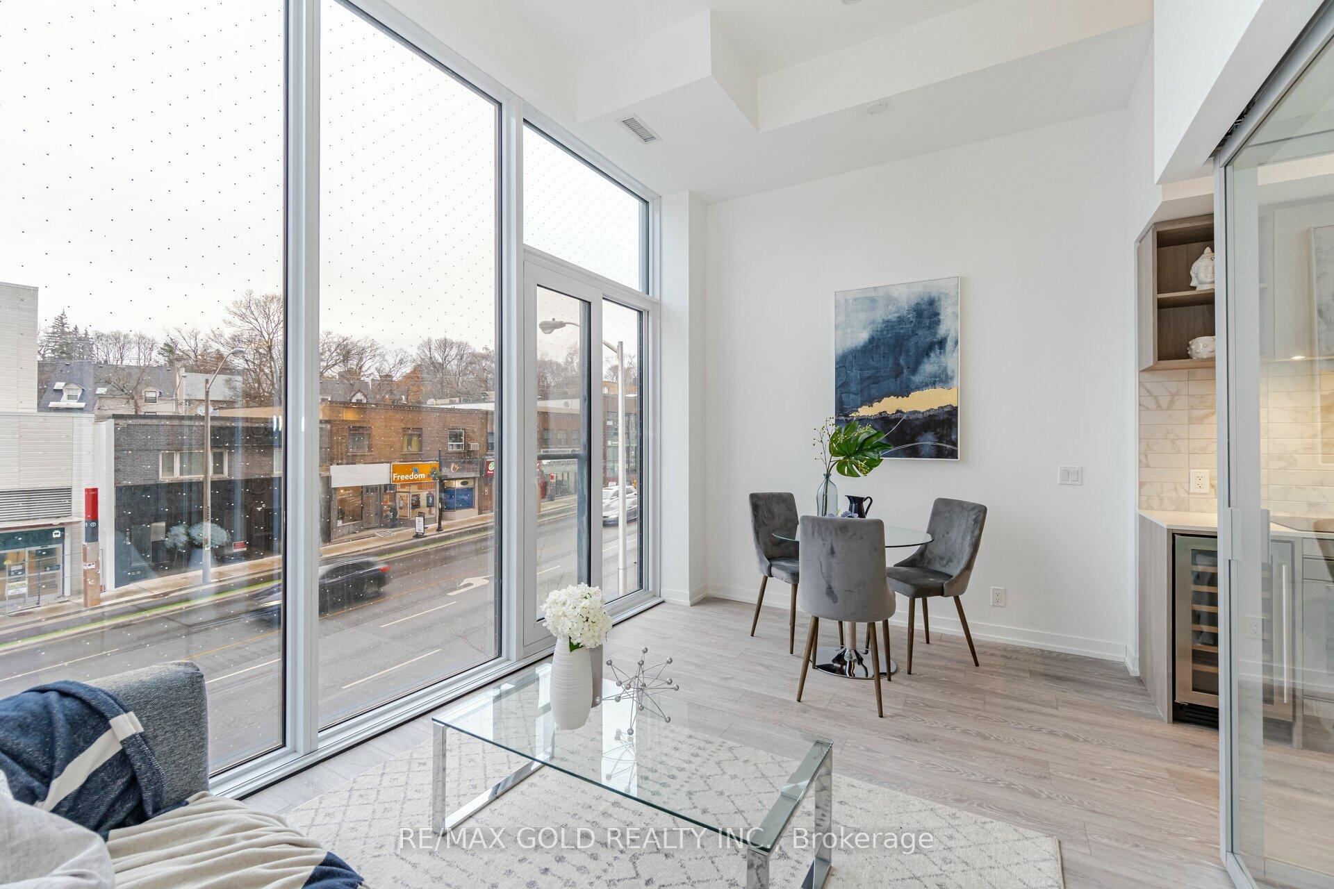 Photo 15 of Unit 216, 2020 Bathurst Street, Toronto, Humewood-Cedarvale — HOMEH