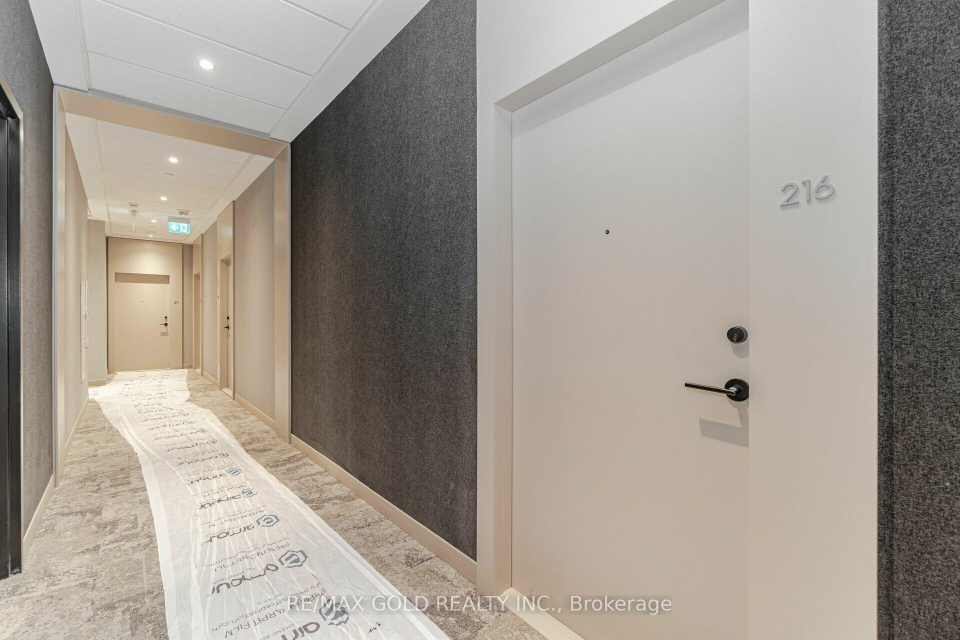 Photo 27 of Unit 216, 2020 Bathurst Street, Toronto, Humewood-Cedarvale — HOMEH