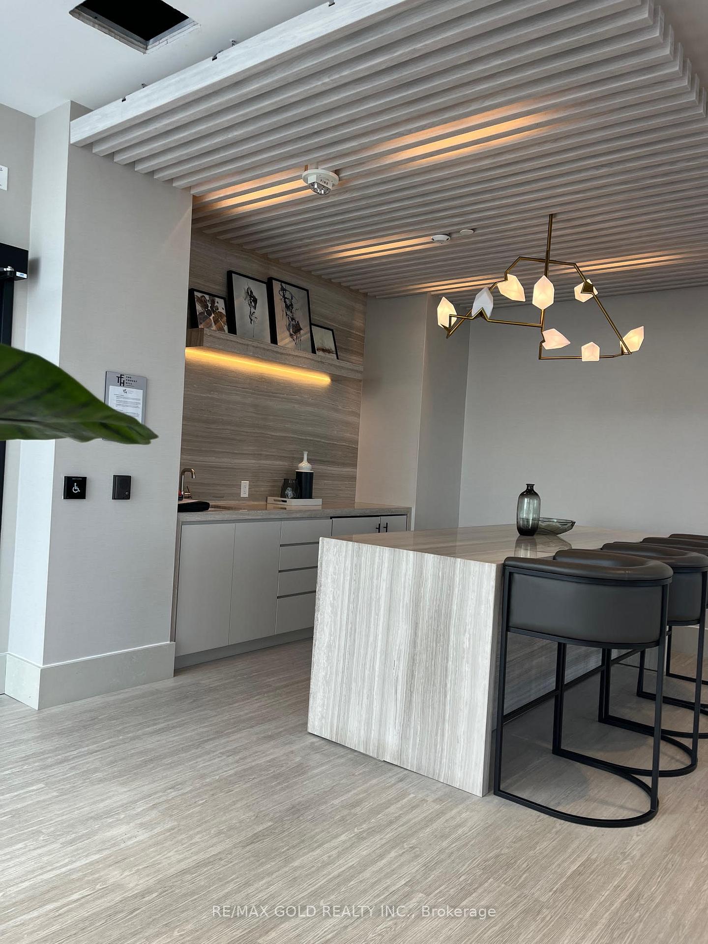 Photo 36 of Unit 216, 2020 Bathurst Street, Toronto, Humewood-Cedarvale — HOMEH