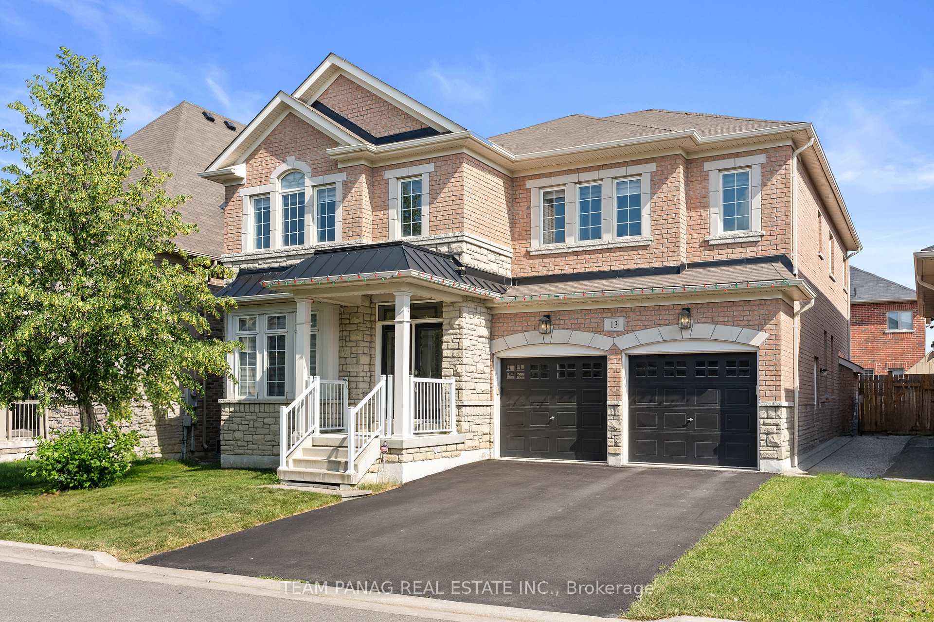 Photo 2 of 13 Venue Road, Brampton, Toronto Gore Rural Estate — HOMEH