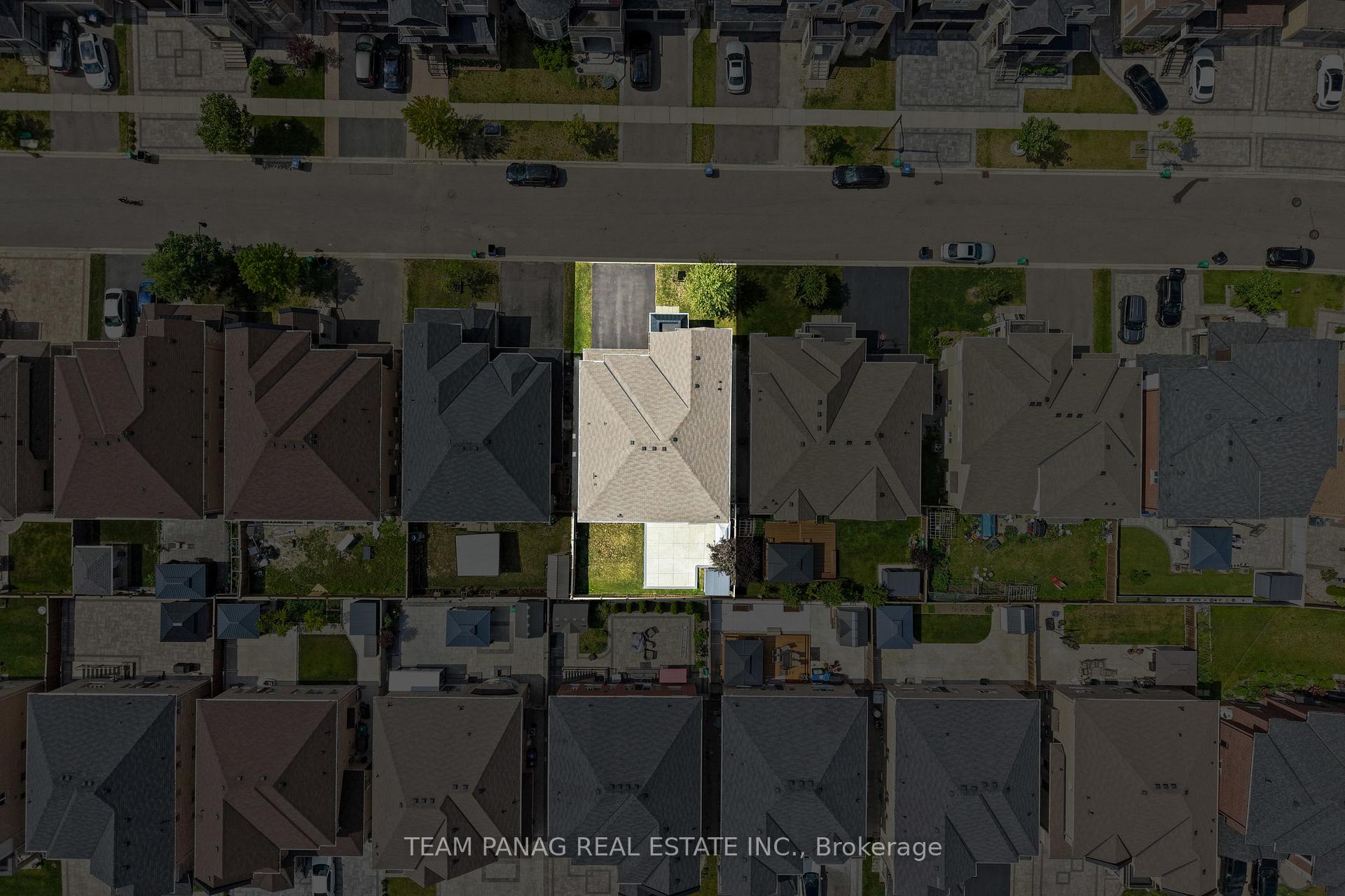 Photo 5 of 13 Venue Road, Brampton, Toronto Gore Rural Estate — HOMEH