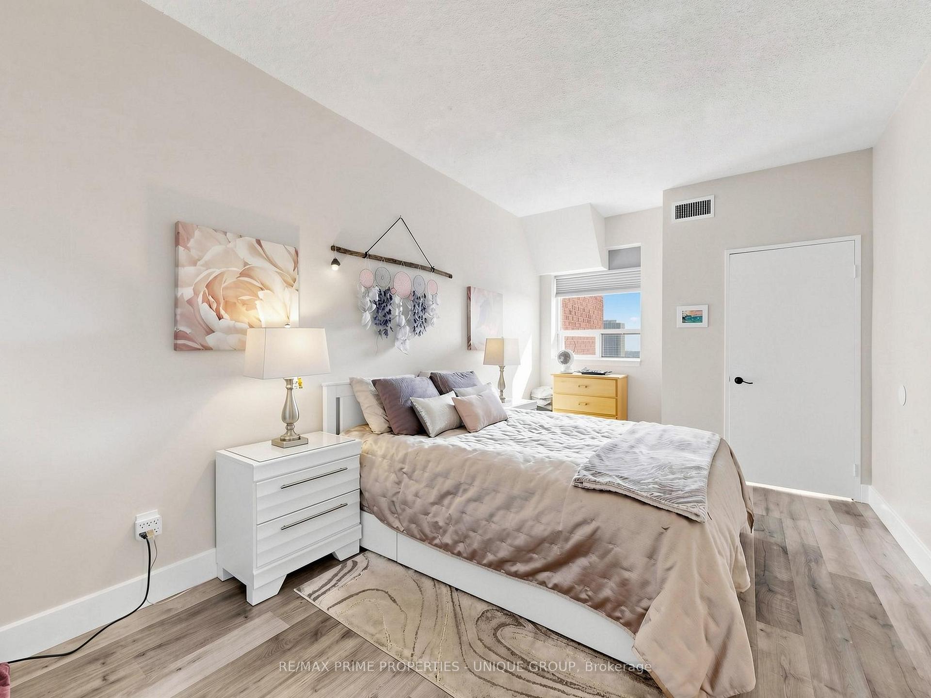 Photo 15 of Unit Ph12, 2460 Eglinton Avenue E, Scarborough, Eglinton East — HOMEH