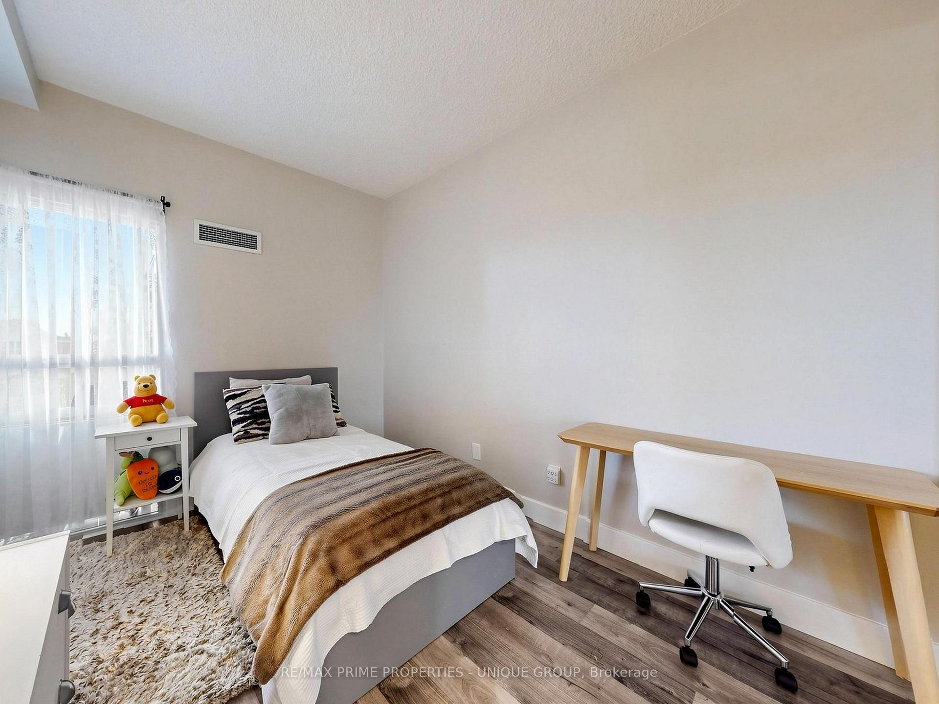 Photo 22 of Unit Ph12, 2460 Eglinton Avenue E, Scarborough, Eglinton East — HOMEH