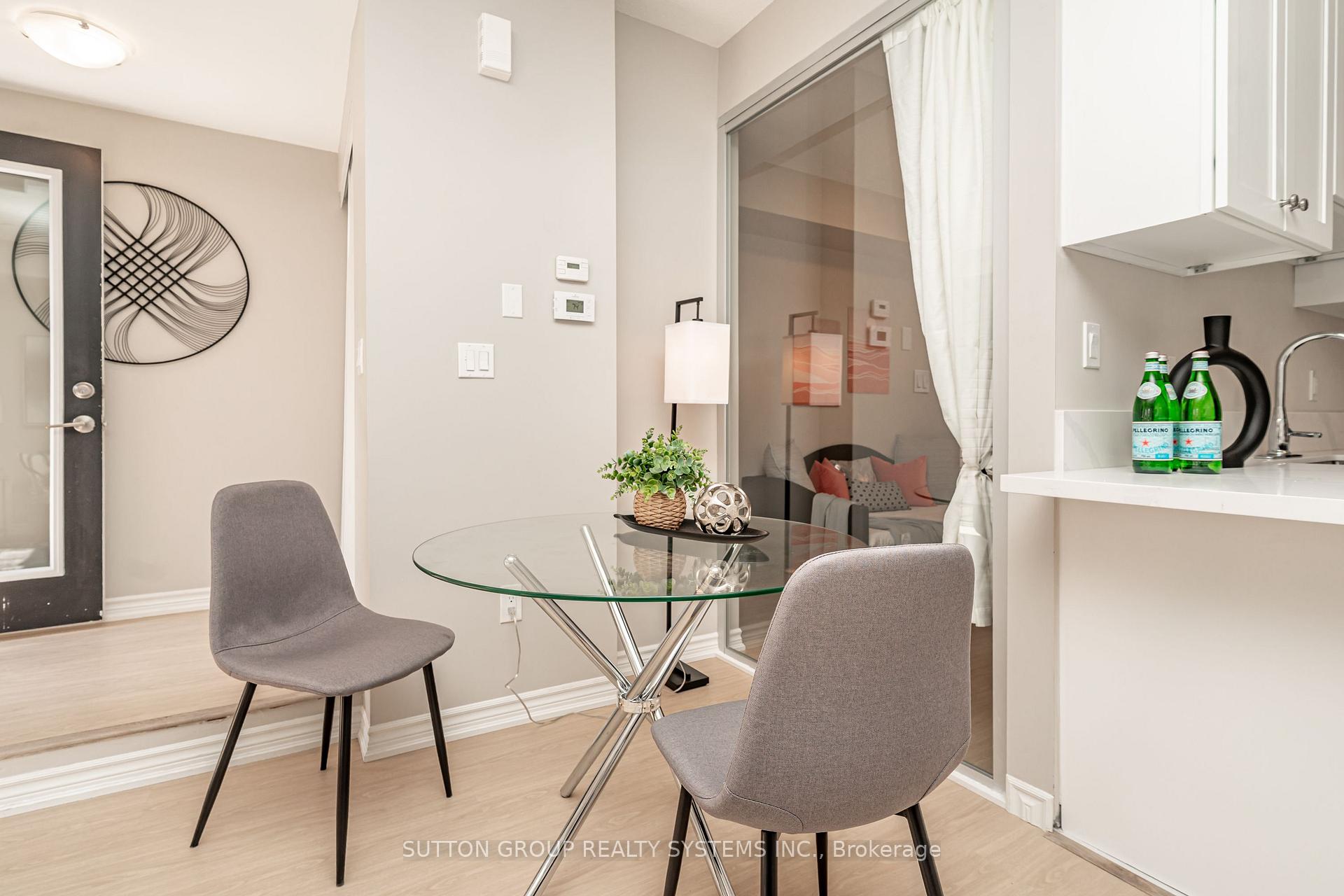 Photo 10 of Unit 11, 235 McLevin Avenue, Scarborough, Malvern — HOMEH