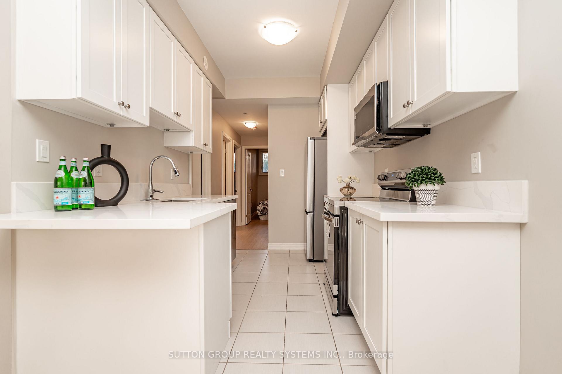 Photo 11 of Unit 11, 235 McLevin Avenue, Scarborough, Malvern — HOMEH