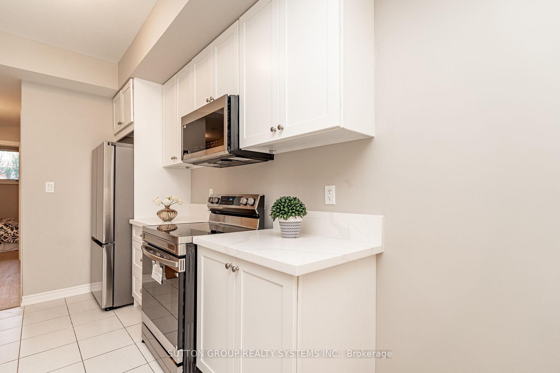 Photo 12 of Unit 11, 235 McLevin Avenue, Scarborough, Malvern — HOMEH