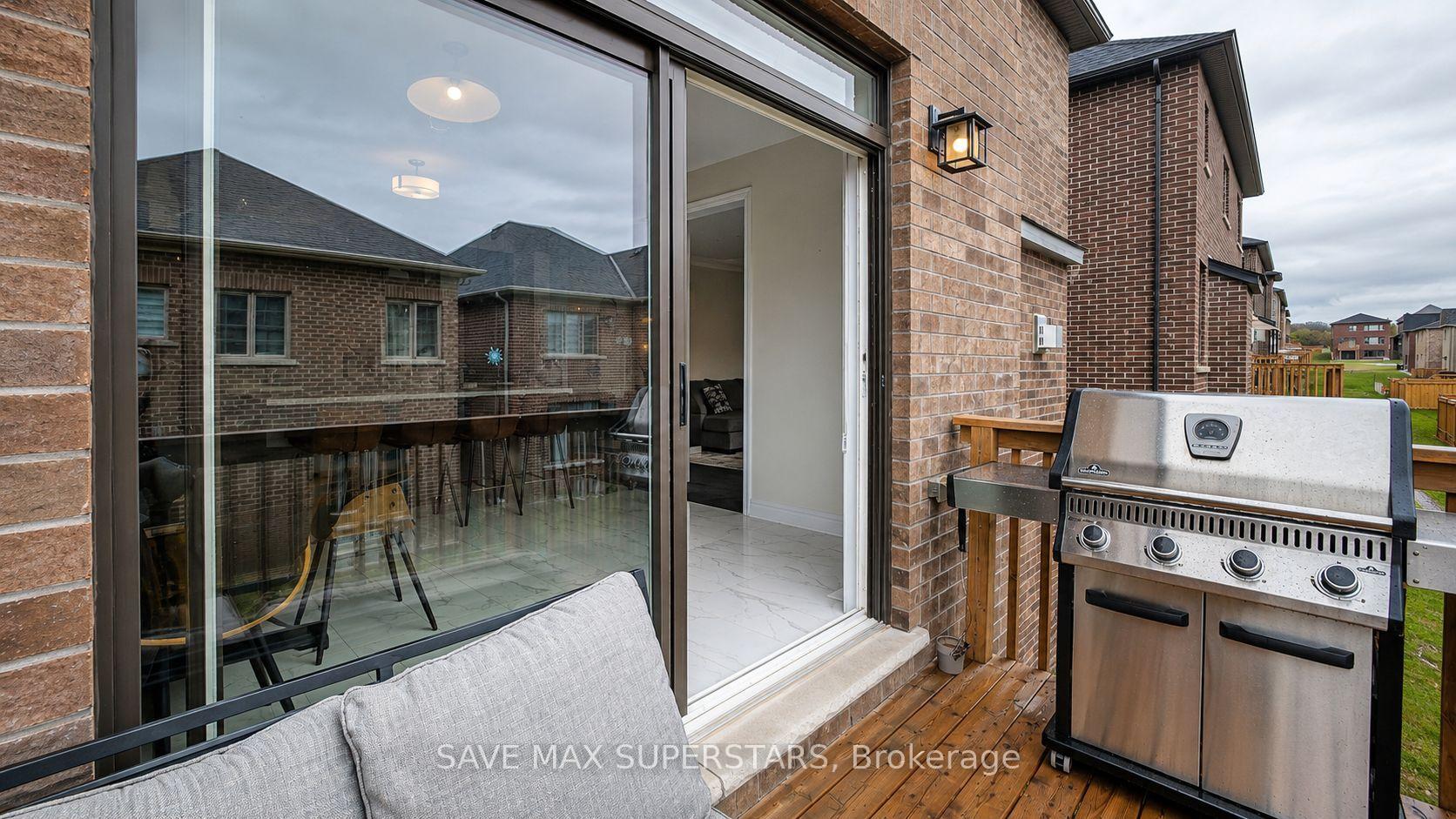 Photo 41 of 4 Sweet Cicely Street, Springwater, Midhurst — HOMEH