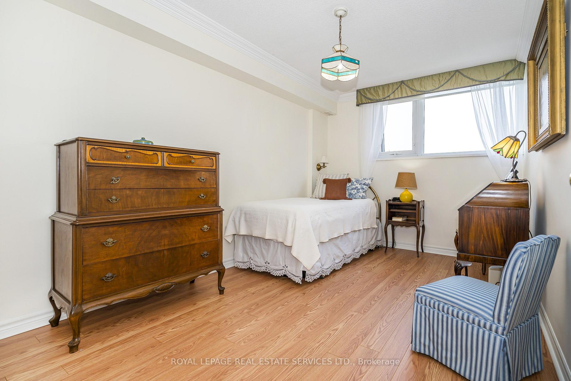 Photo 17 of Unit 513, 250 Scarlett Road, Toronto, Rockcliffe-Smythe — HOMEH