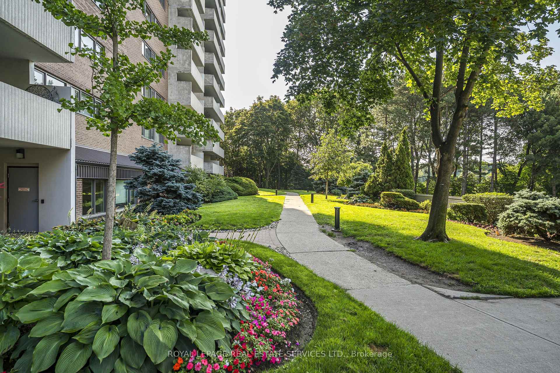 Photo 21 of Unit 513, 250 Scarlett Road, Toronto, Rockcliffe-Smythe — HOMEH