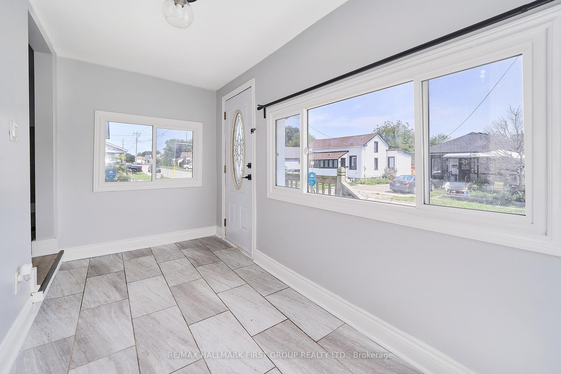 Photo 7 of 314 Nassau Street, Oshawa, Vanier — HOMEH