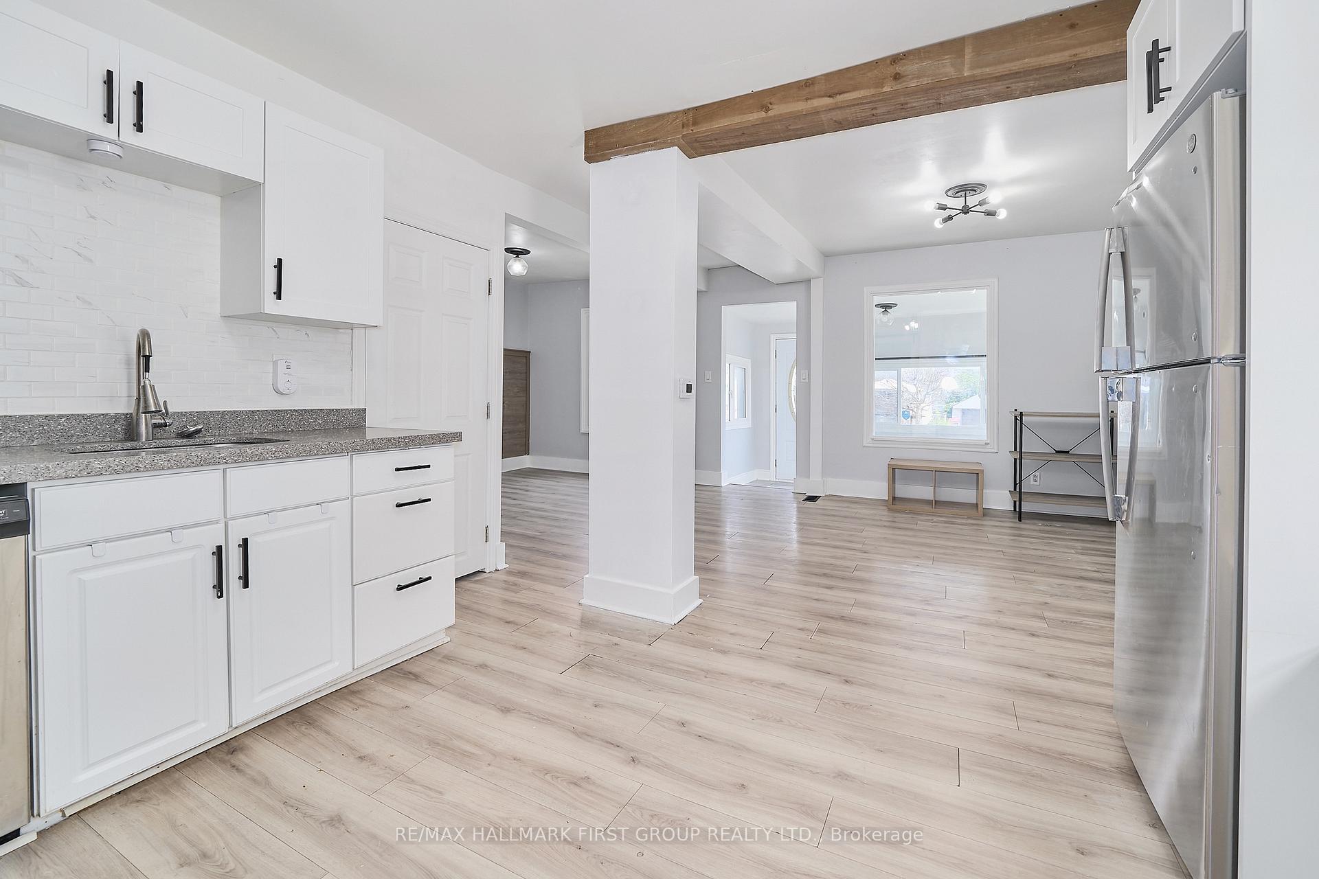Photo 20 of 314 Nassau Street, Oshawa, Vanier — HOMEH