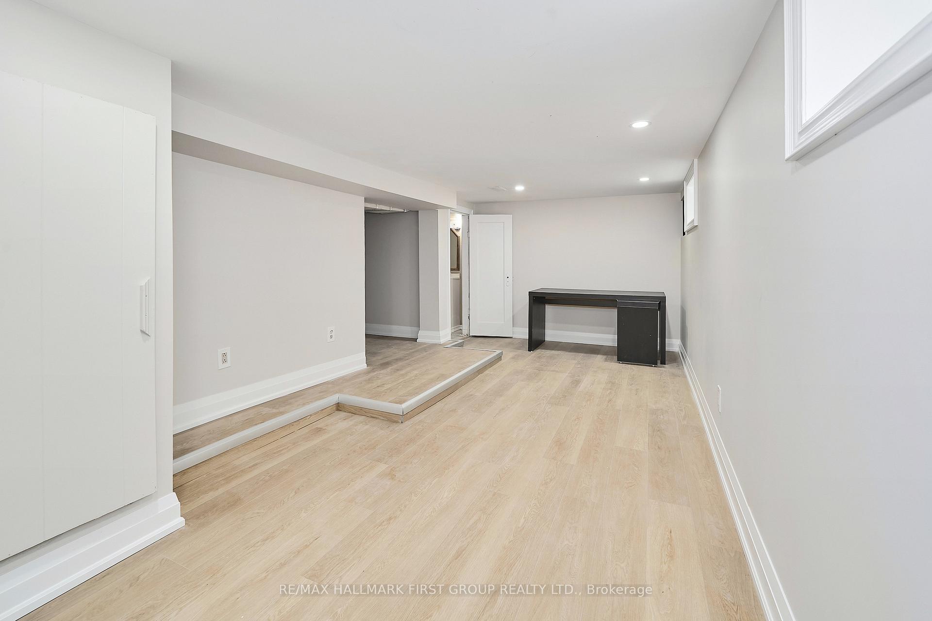 Photo 29 of 314 Nassau Street, Oshawa, Vanier — HOMEH
