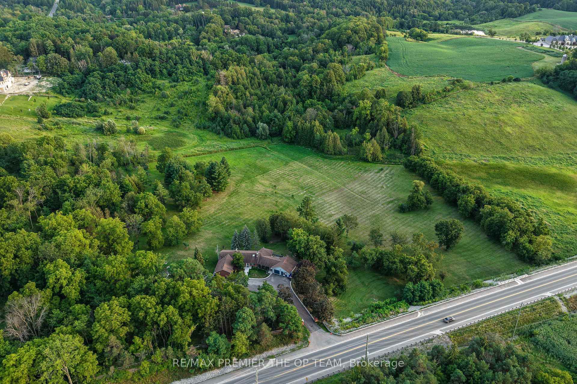 Photo 10 of 3815 King Road, King, Rural King — HOMEH