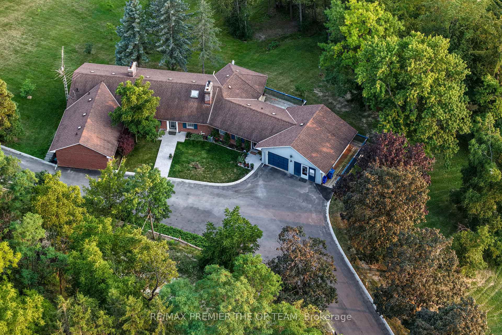 Photo 32 of 3815 King Road, King, Rural King — HOMEH