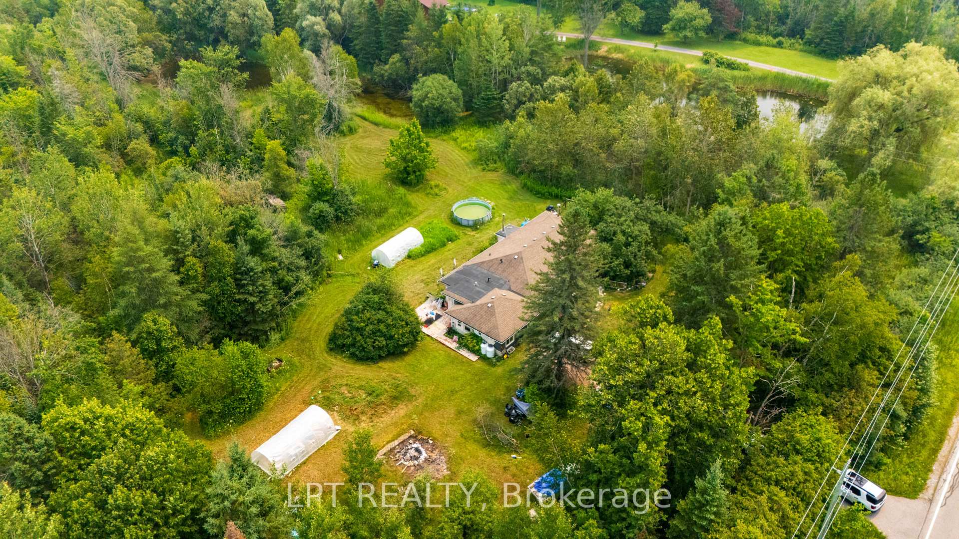 Photo 5 of 23983 Weirs Side Road, Georgina, Pefferlaw — HOMEH