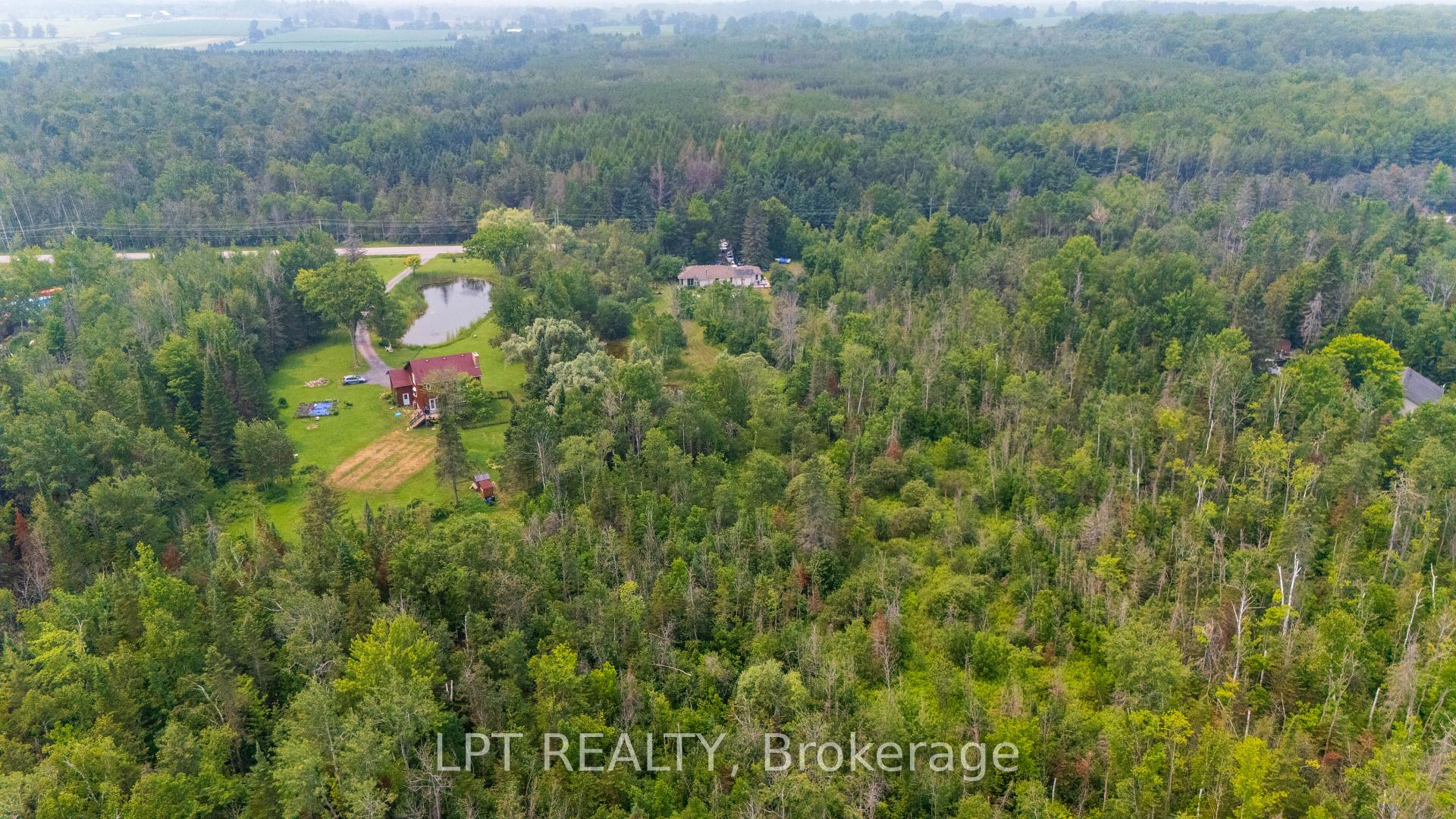 Photo 18 of 23983 Weirs Side Road, Georgina, Pefferlaw — HOMEH