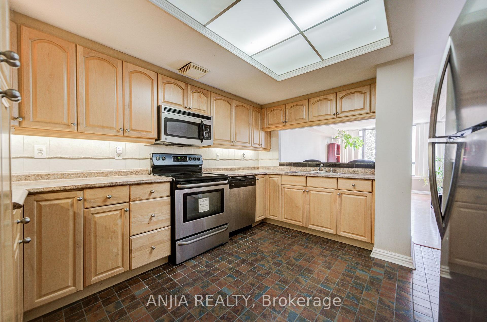 Photo 17 of Unit 401, 255 Bamburgh Circle, Scarborough, Steeles — HOMEH