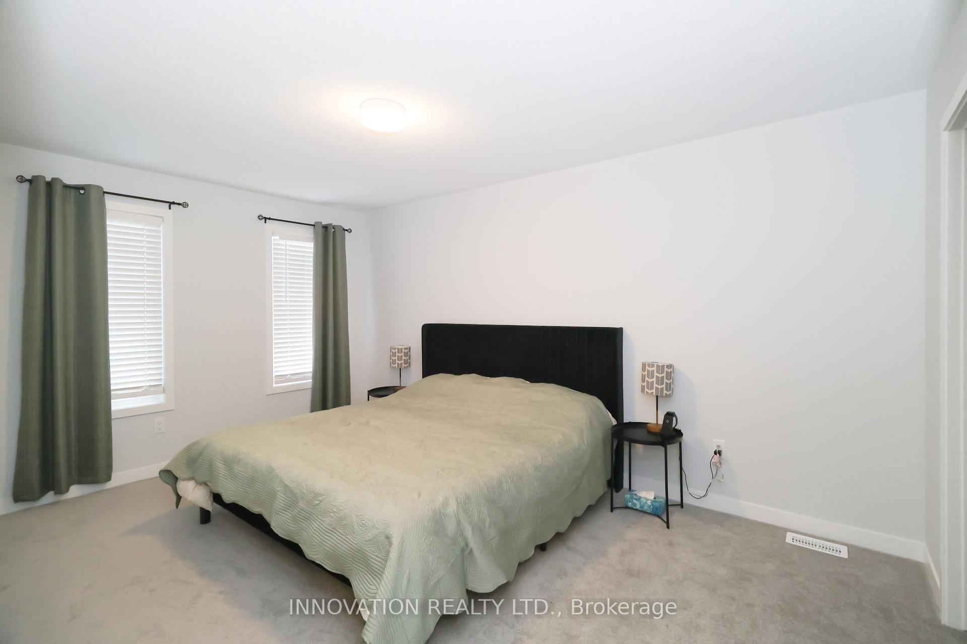 Photo 19 of 36 Stitch Mews, Ottawa, Goulbourn Twp From Franktown Rd/South To Rideau — HOMEH