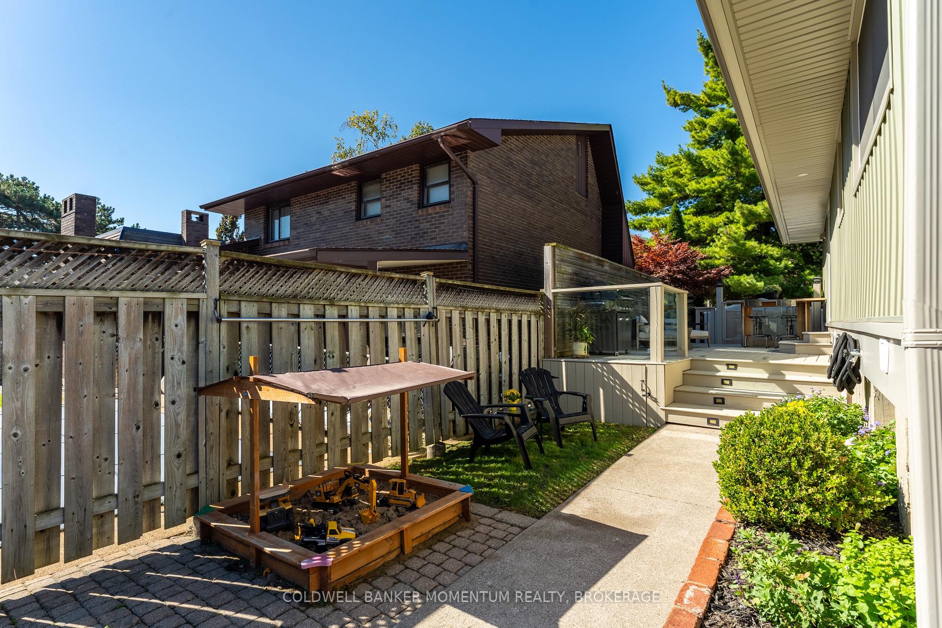 Photo 53 of 15 The Cedars Street, St. Catharines, Vine/Linwell — HOMEH