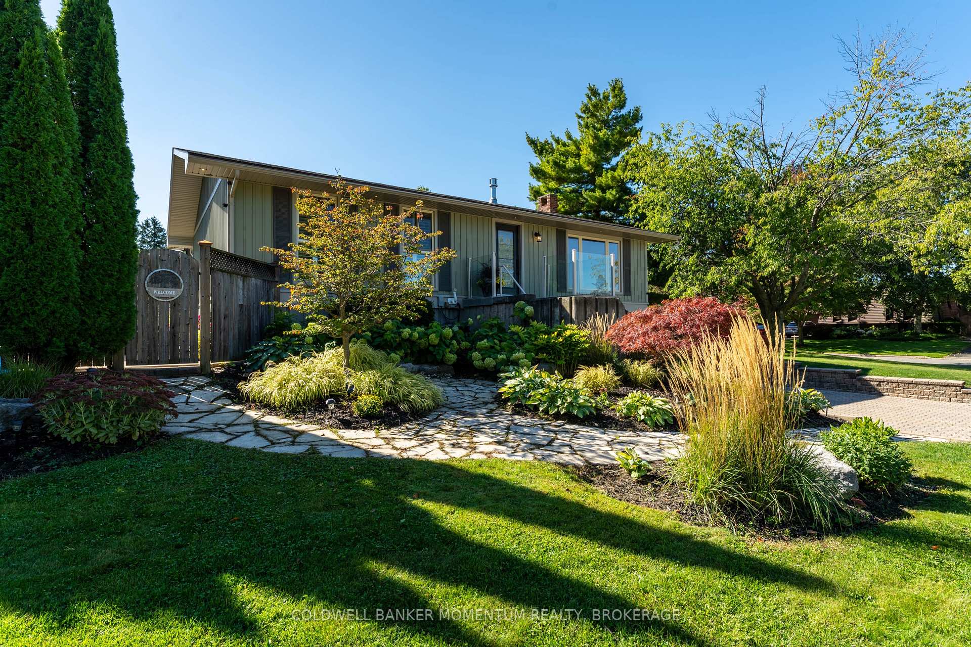 Photo 10 of 15 The Cedars Street, St. Catharines, Vine/Linwell — HOMEH