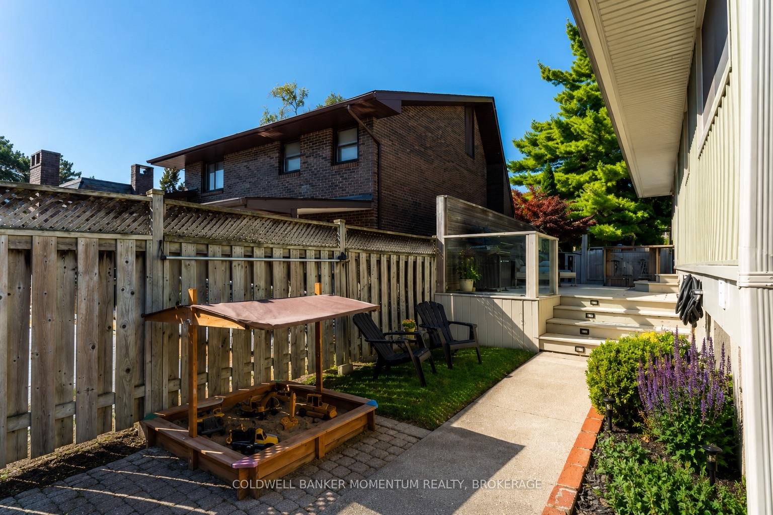 Photo 40 of 15 The Cedars Street, St. Catharines, Vine/Linwell — HOMEH