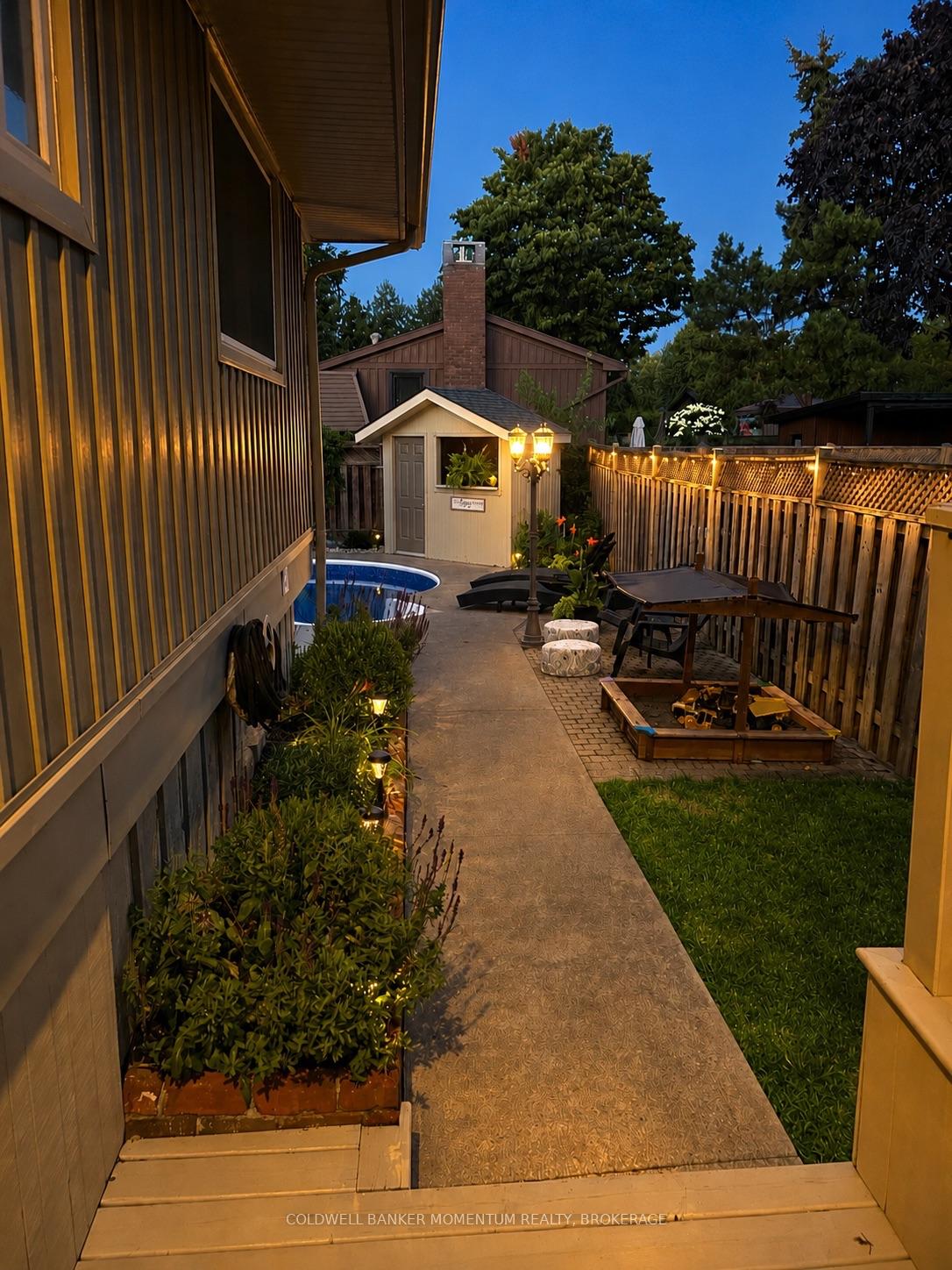 Photo 44 of 15 The Cedars Street, St. Catharines, Vine/Linwell — HOMEH